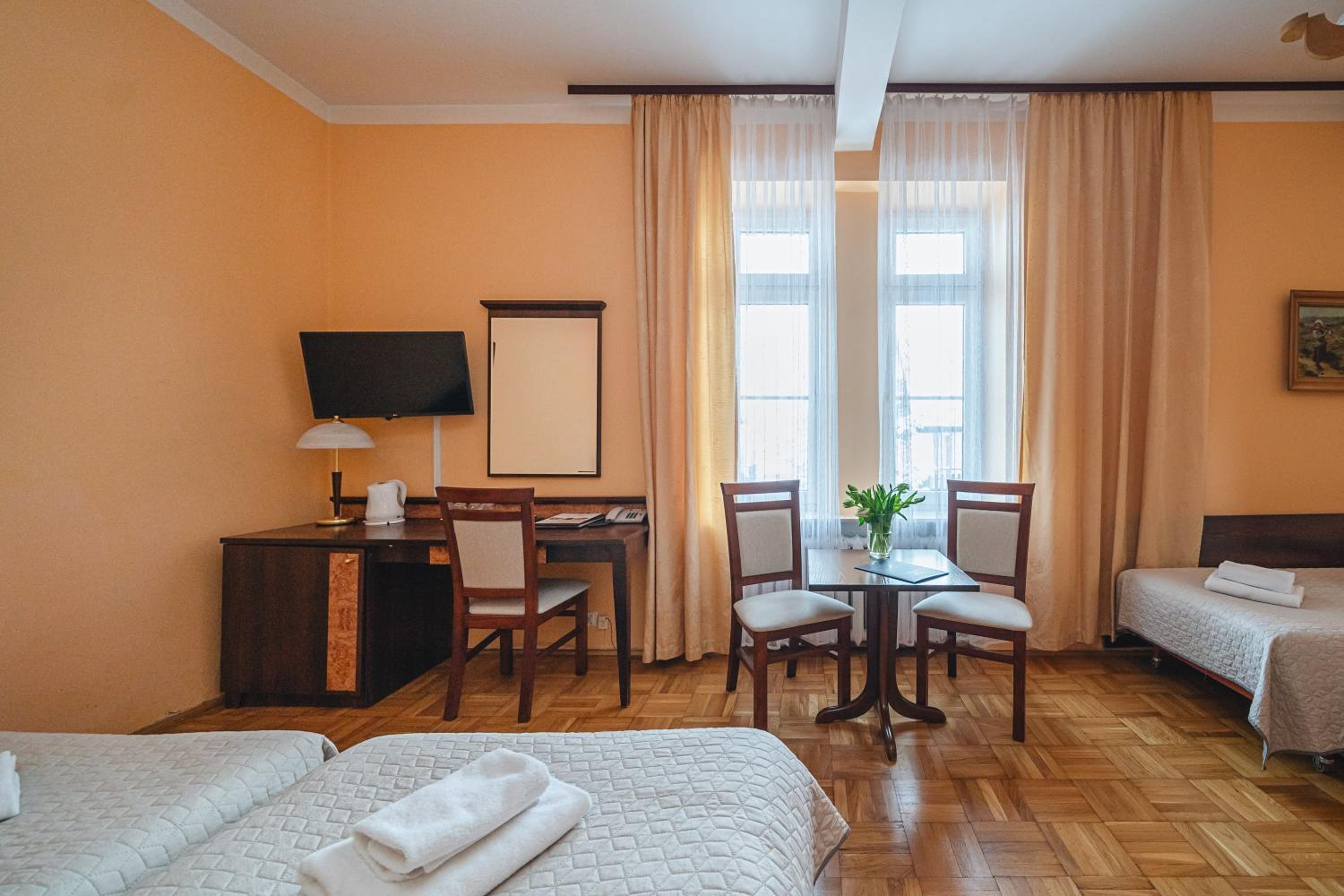 Triple Room - Photo 3