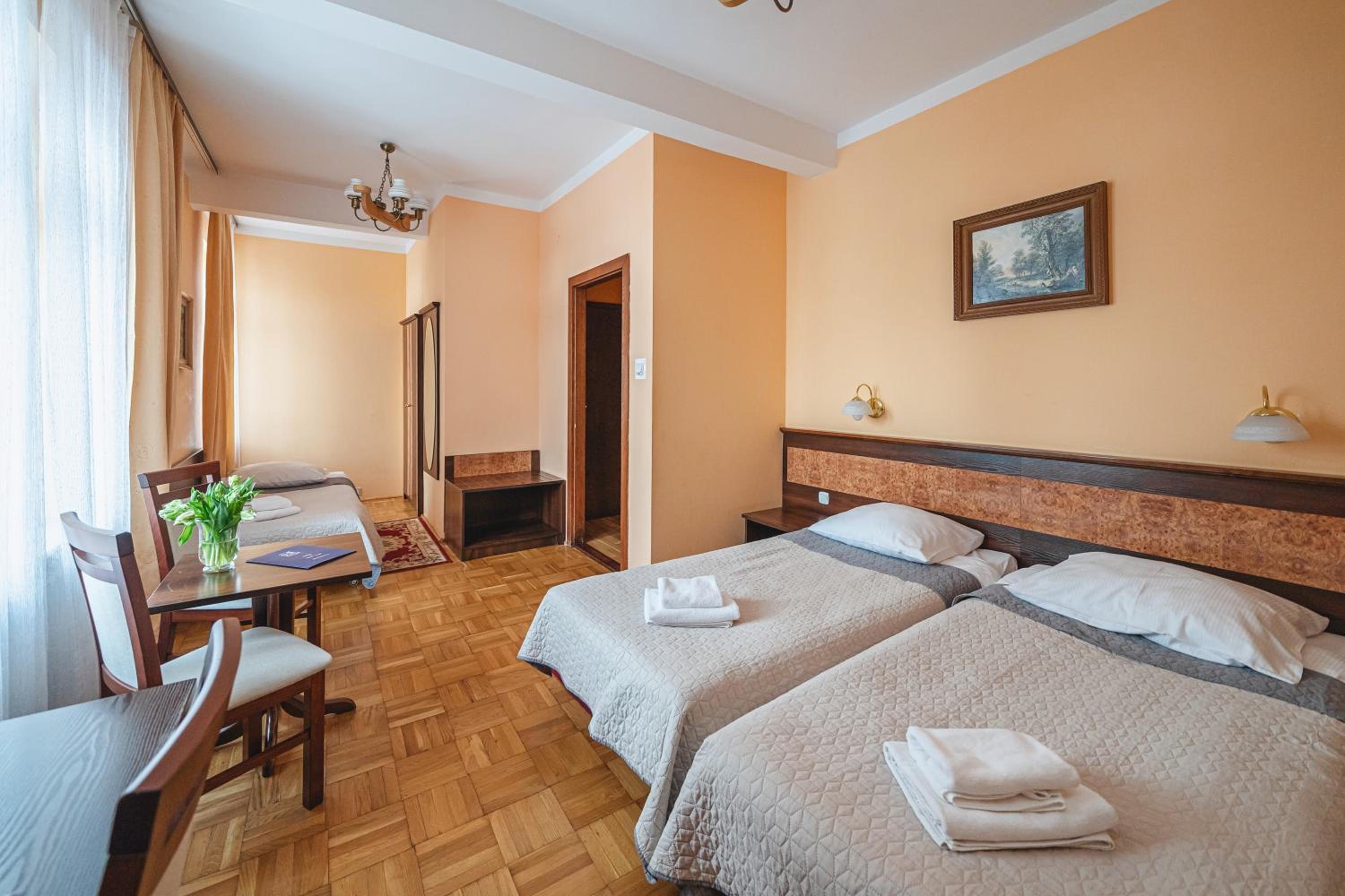 Triple Room - Photo 4
