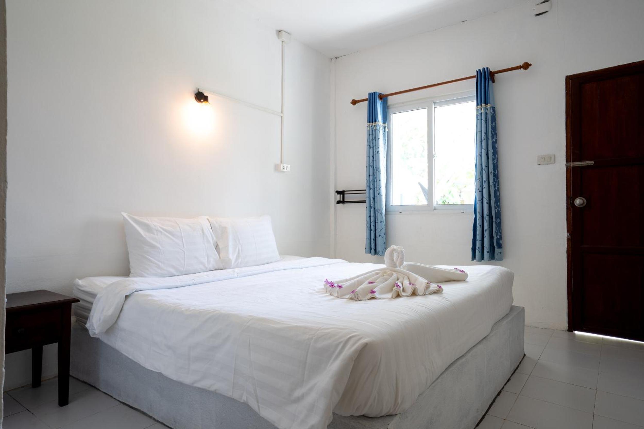 Standard Bungalow - Photo 1