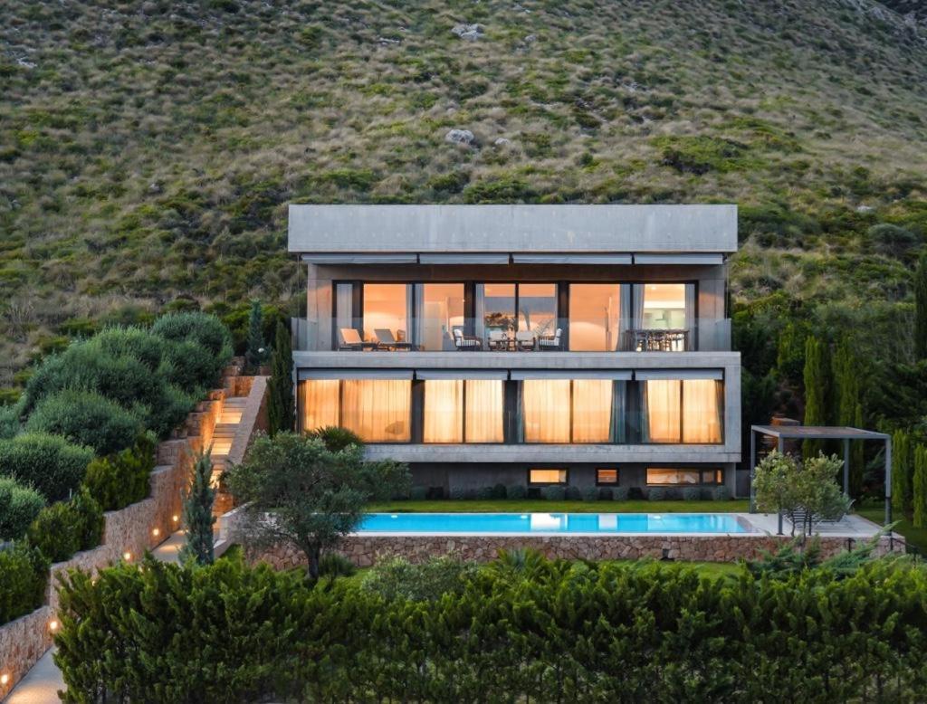 Villa with Private Pool
