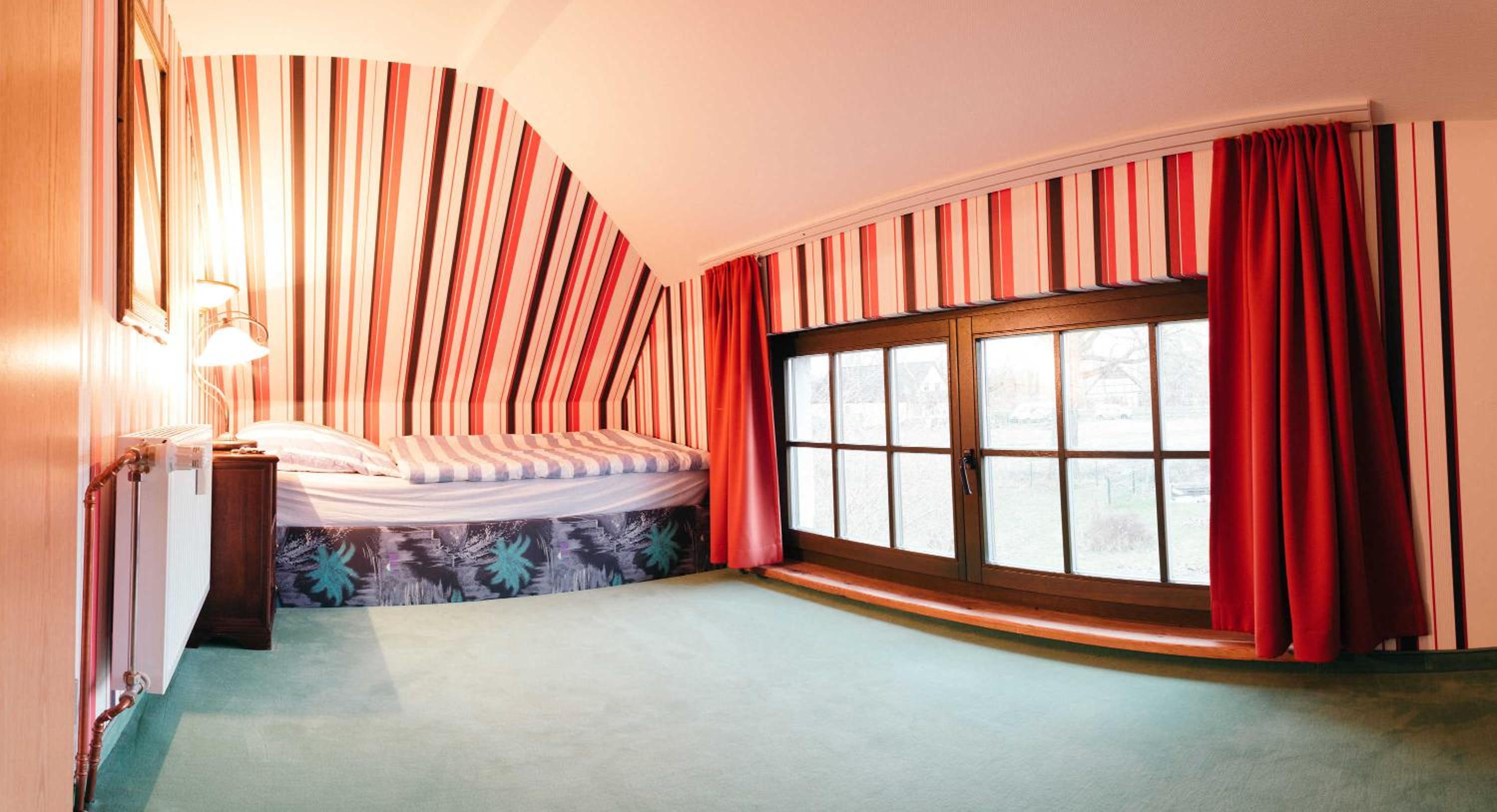 One-Bedroom Apartment with Terrace photo 3