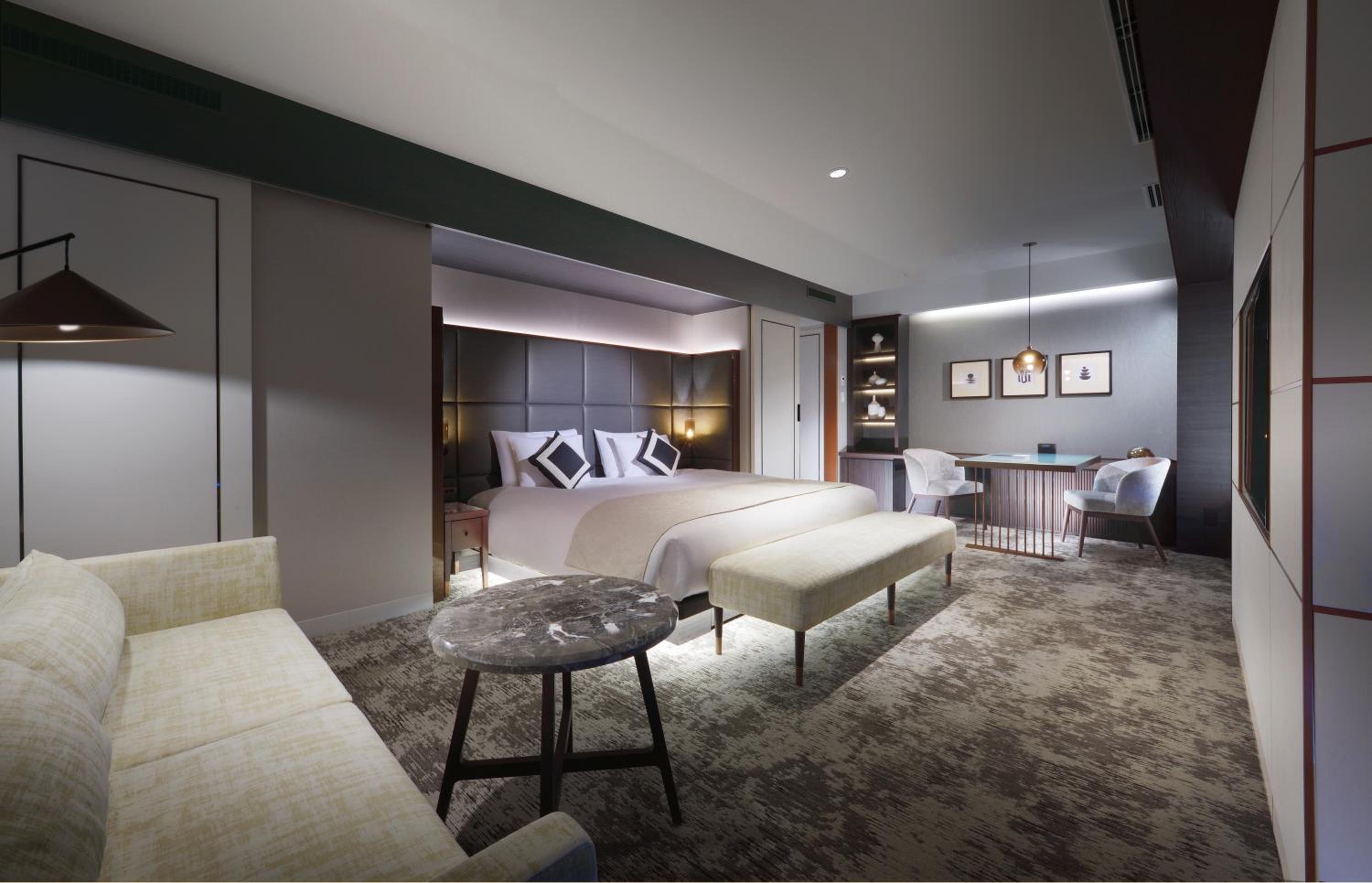 Espacio King Room 48sqm with free access to Espacio Lounge - Non-Smoking