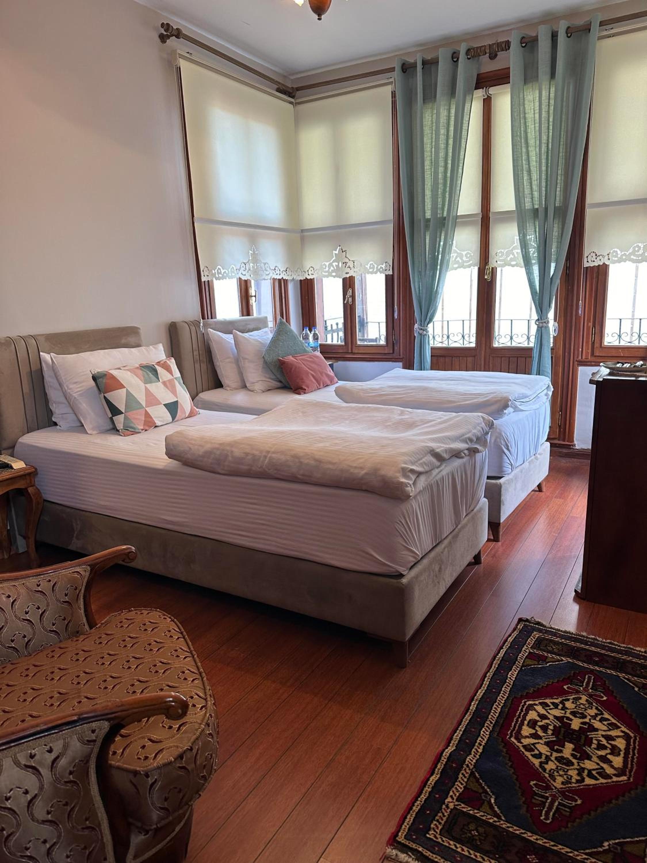 Standard Double or Twin Room with Balcony photo 2