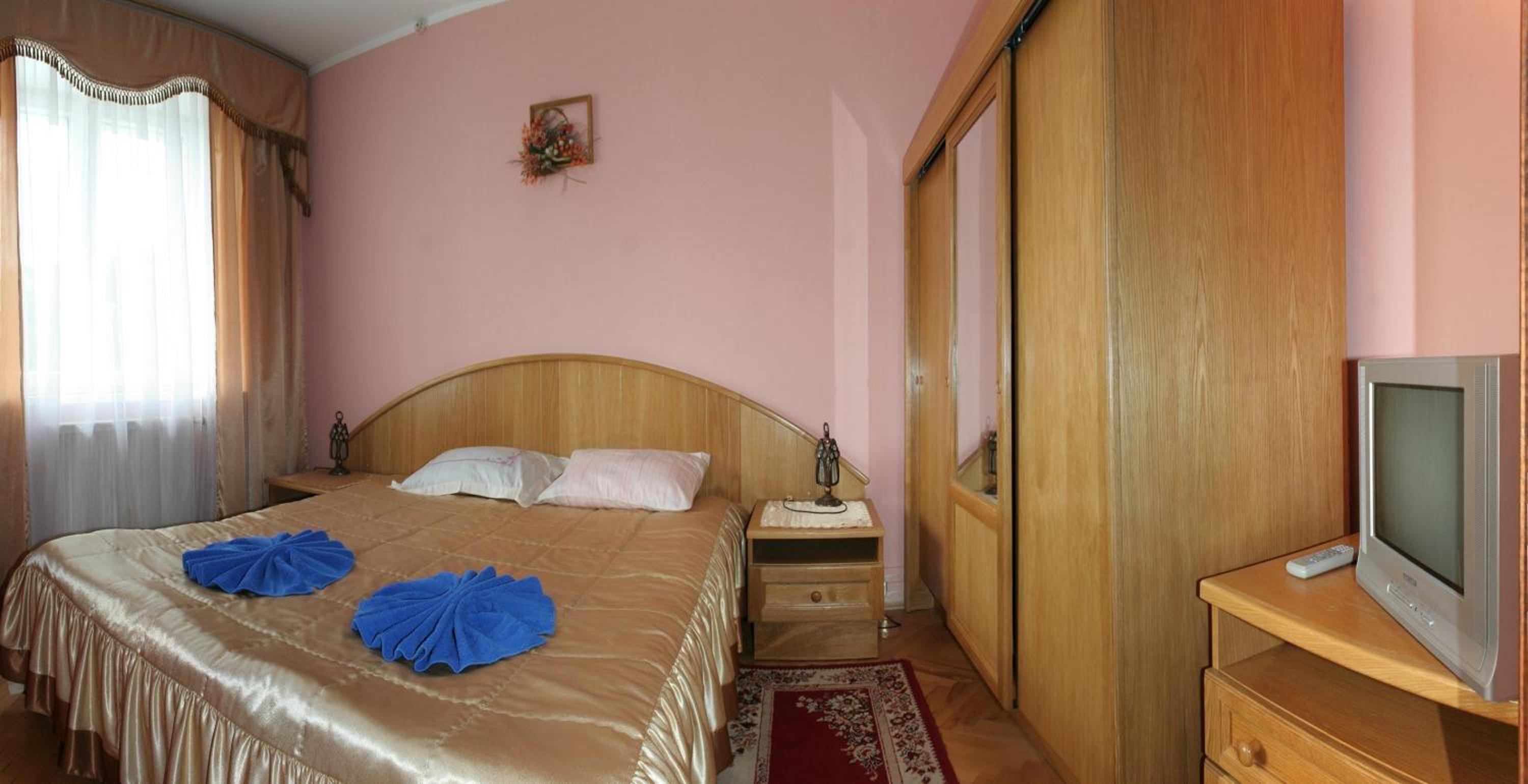 Two-Bedroom Suite photo 3