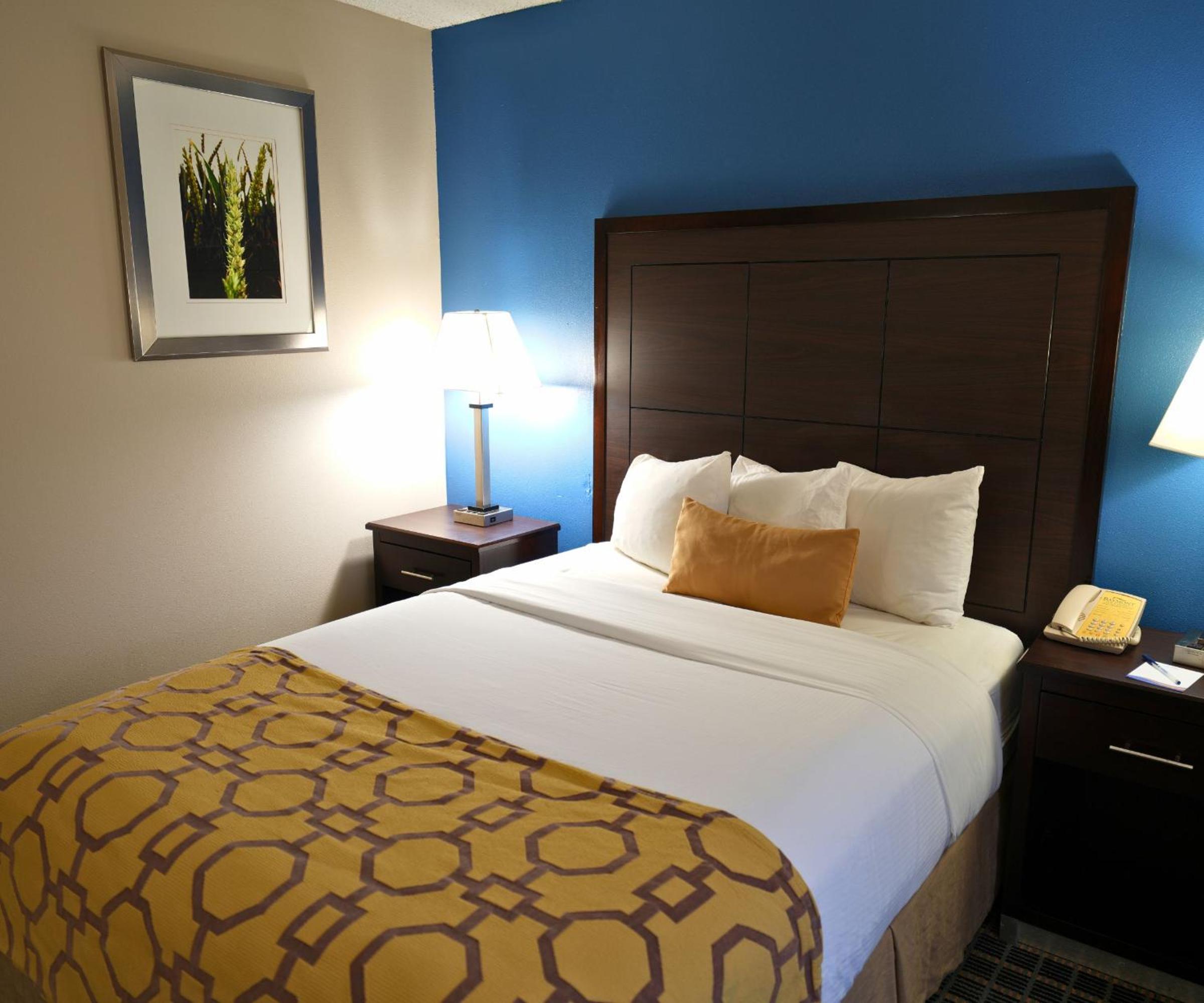 Queen Room - Disability Access - Non-Smoking - Photo 1