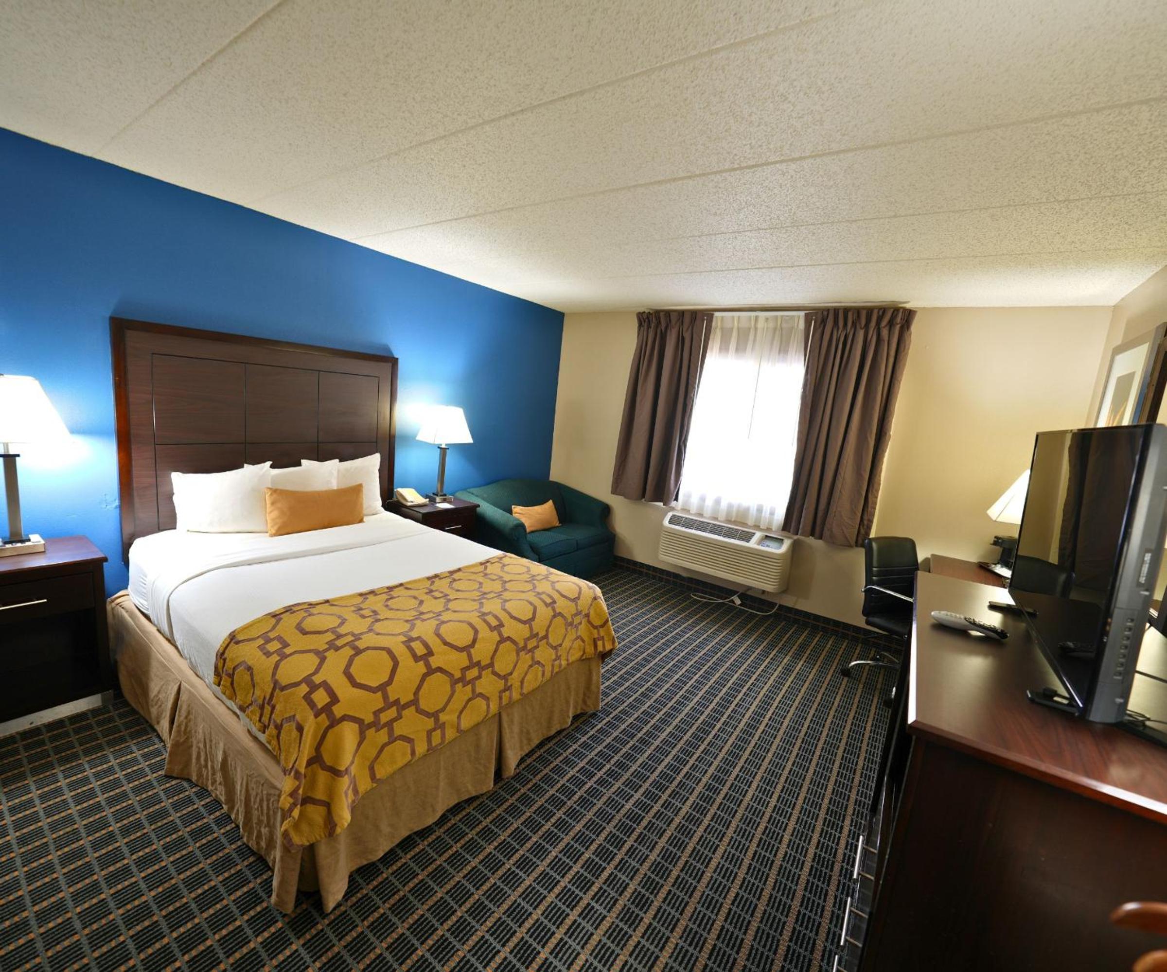 Queen Room - Disability Access - Non-Smoking - Photo 5