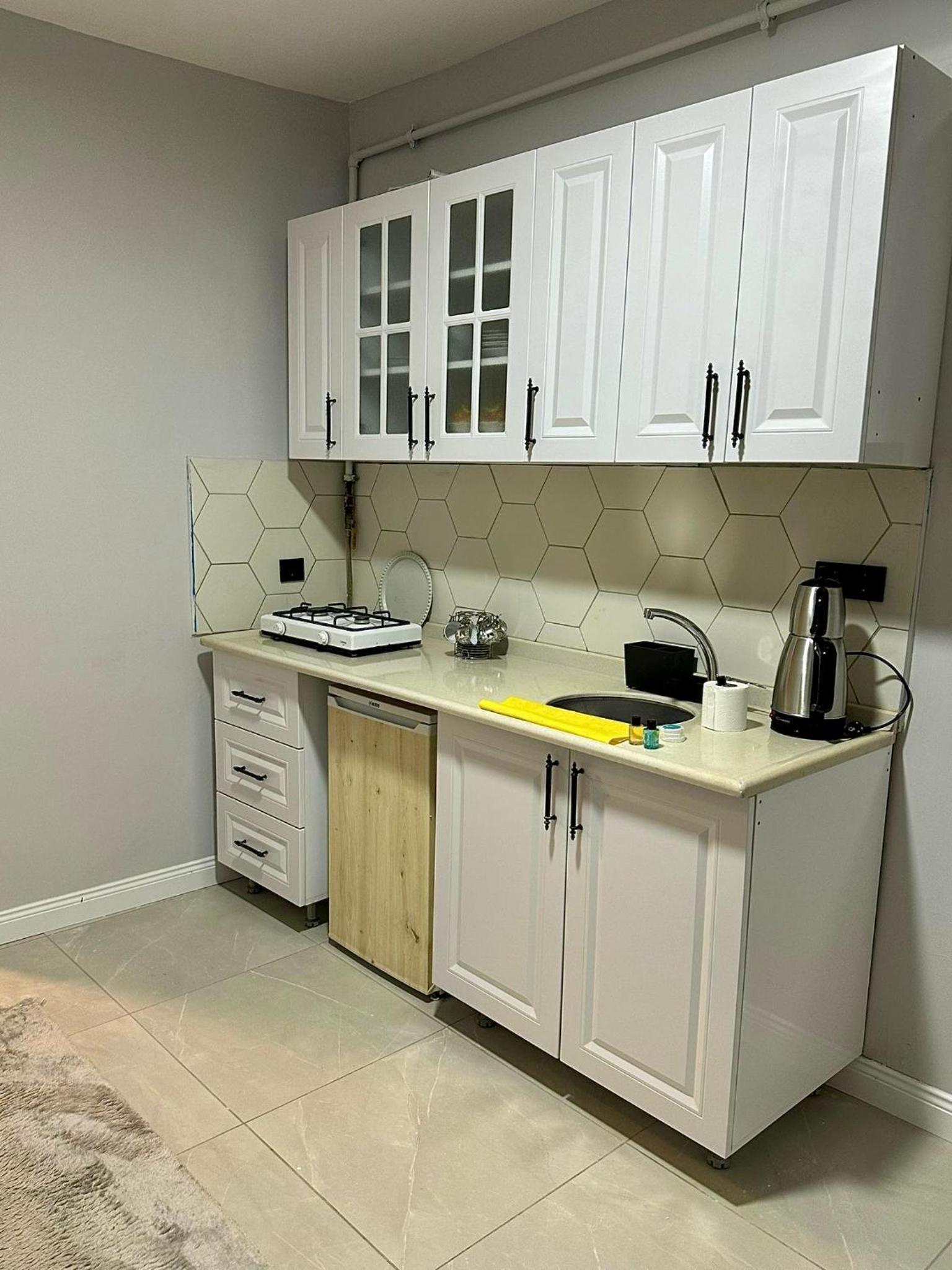 One-Bedroom Apartment - Annex photo 3