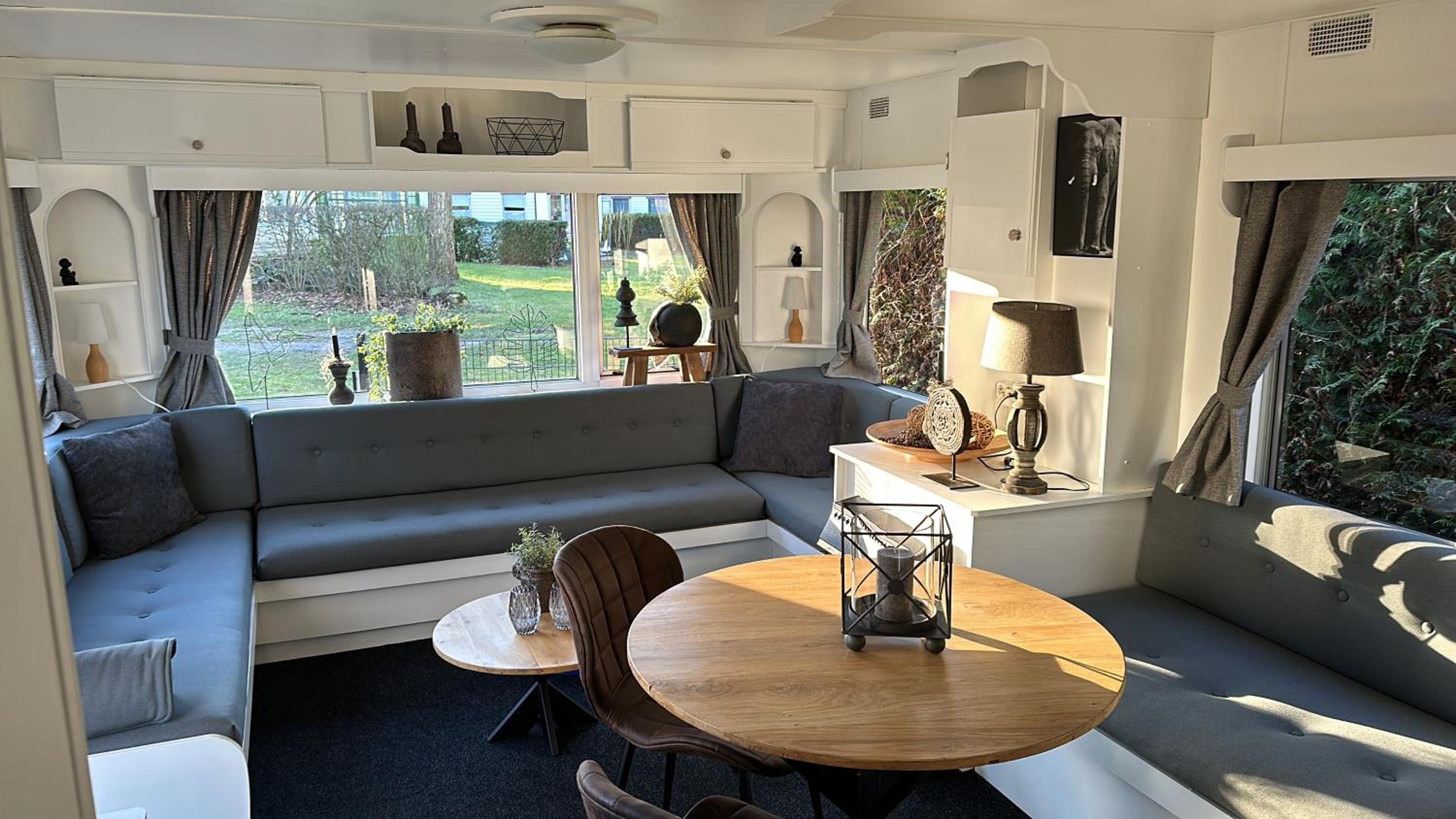 Mobile Home photo 3