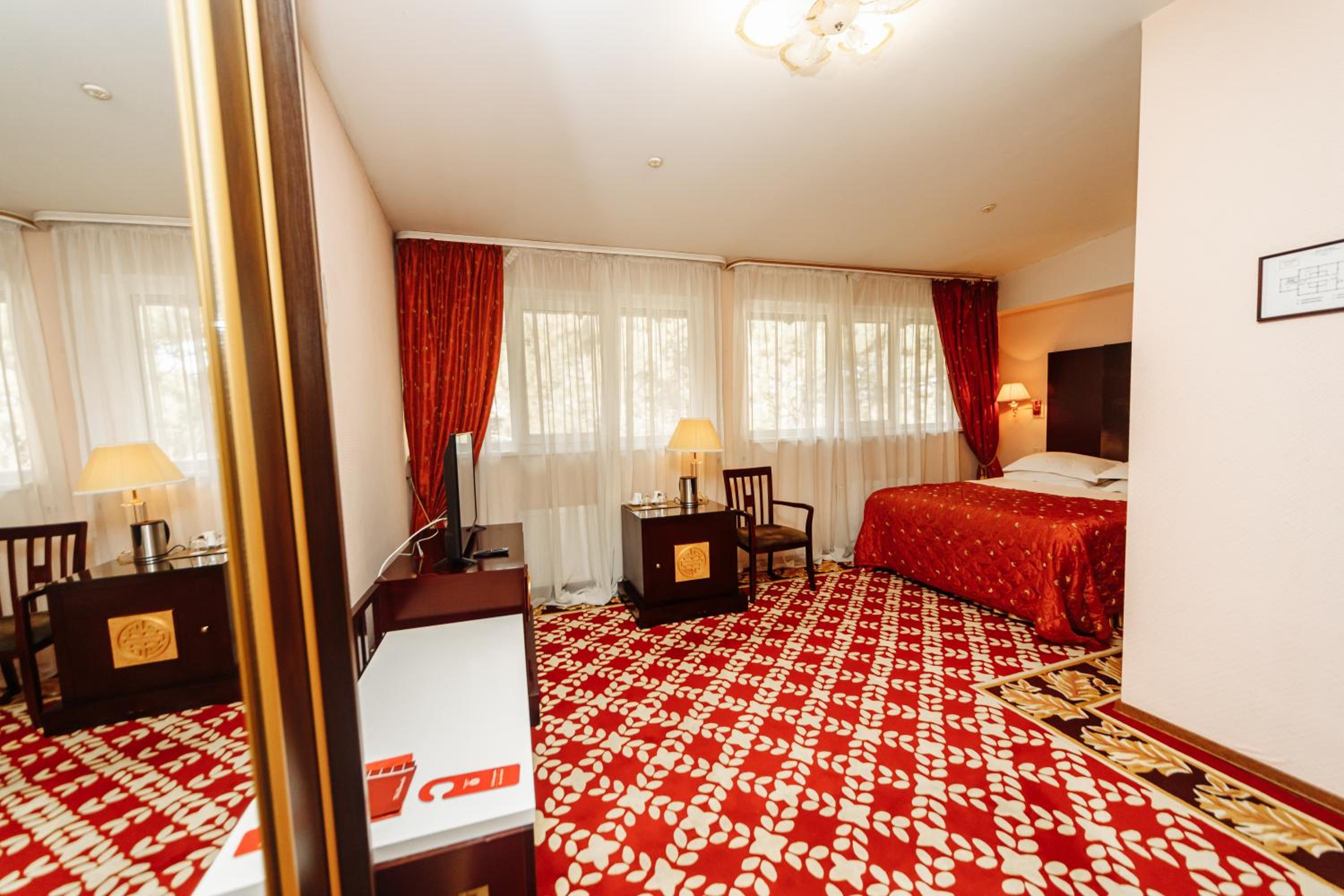 Standard Double Room - Photo 1