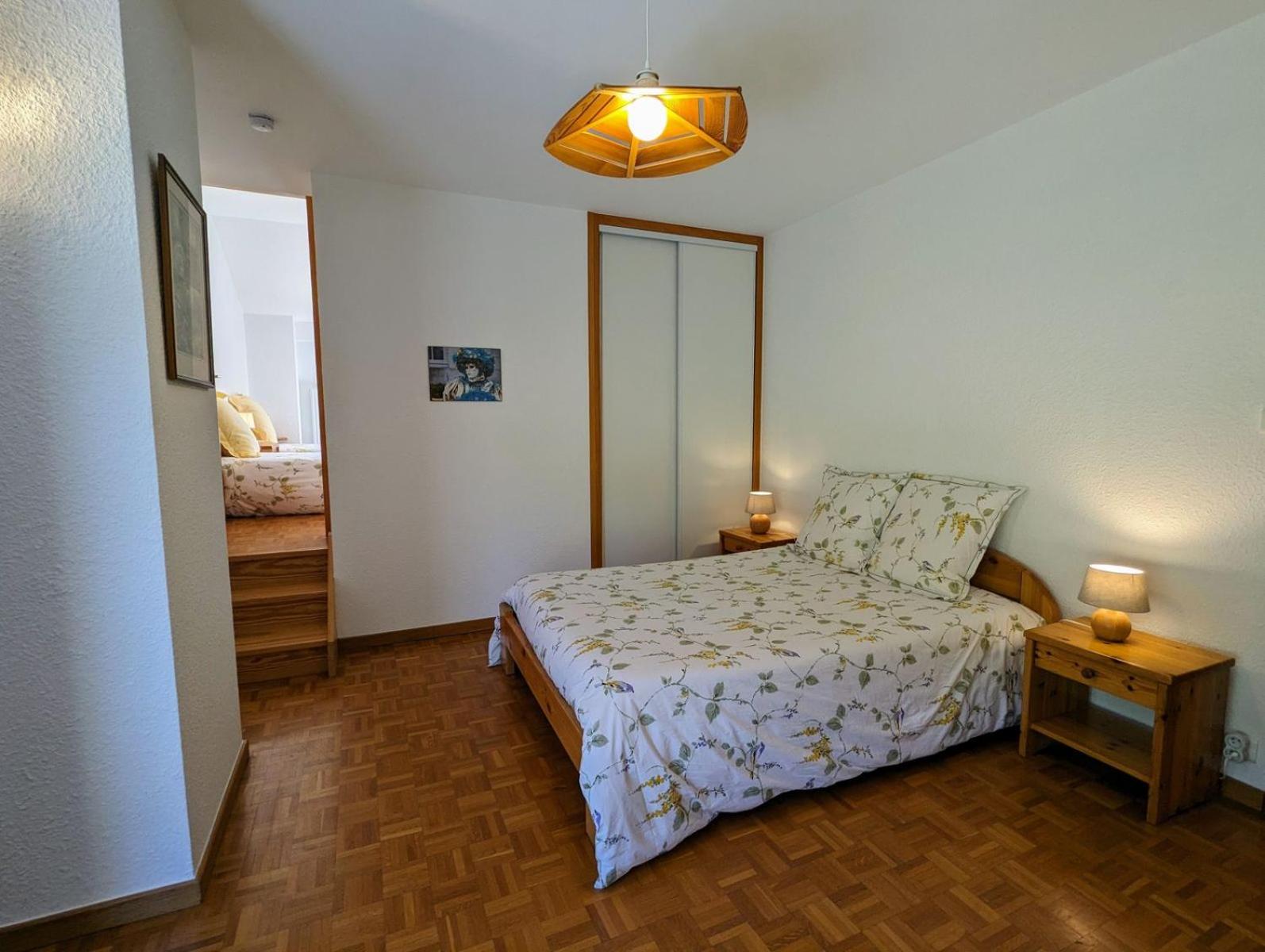 Family Room - Photo 8
