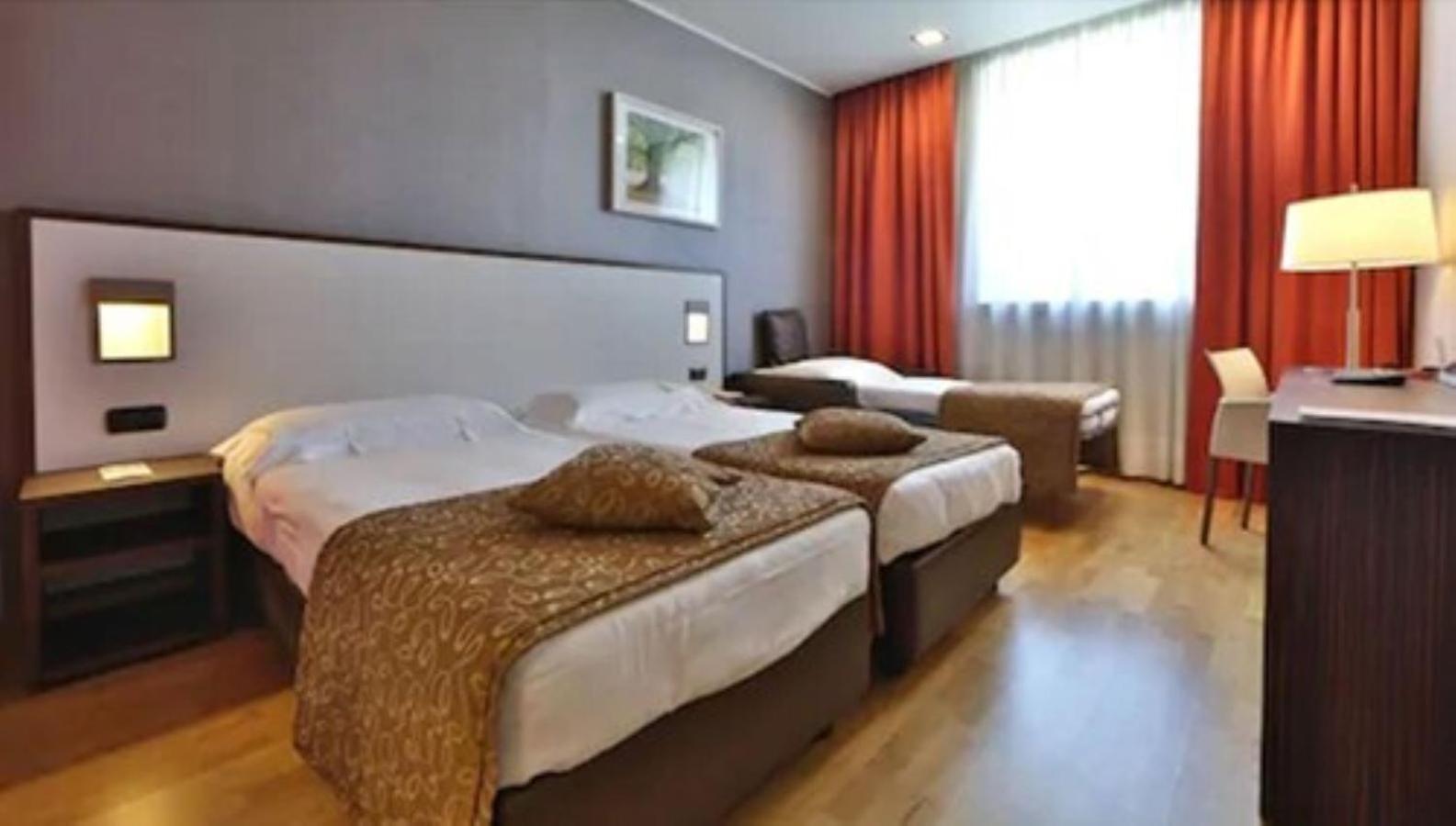 Comfort Twin Room - Photo 3
