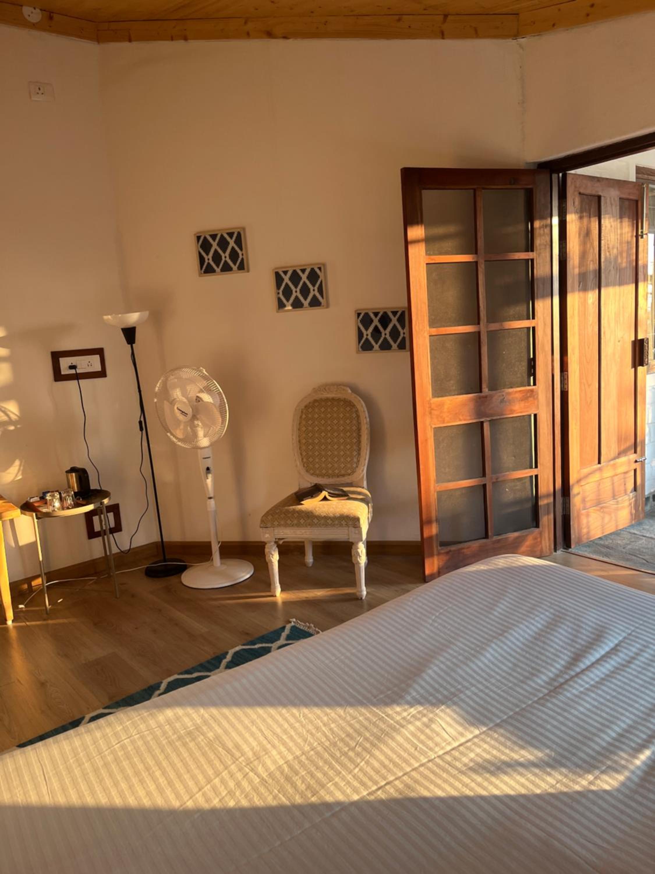 Double Room with Private Bathroom - Photo 6