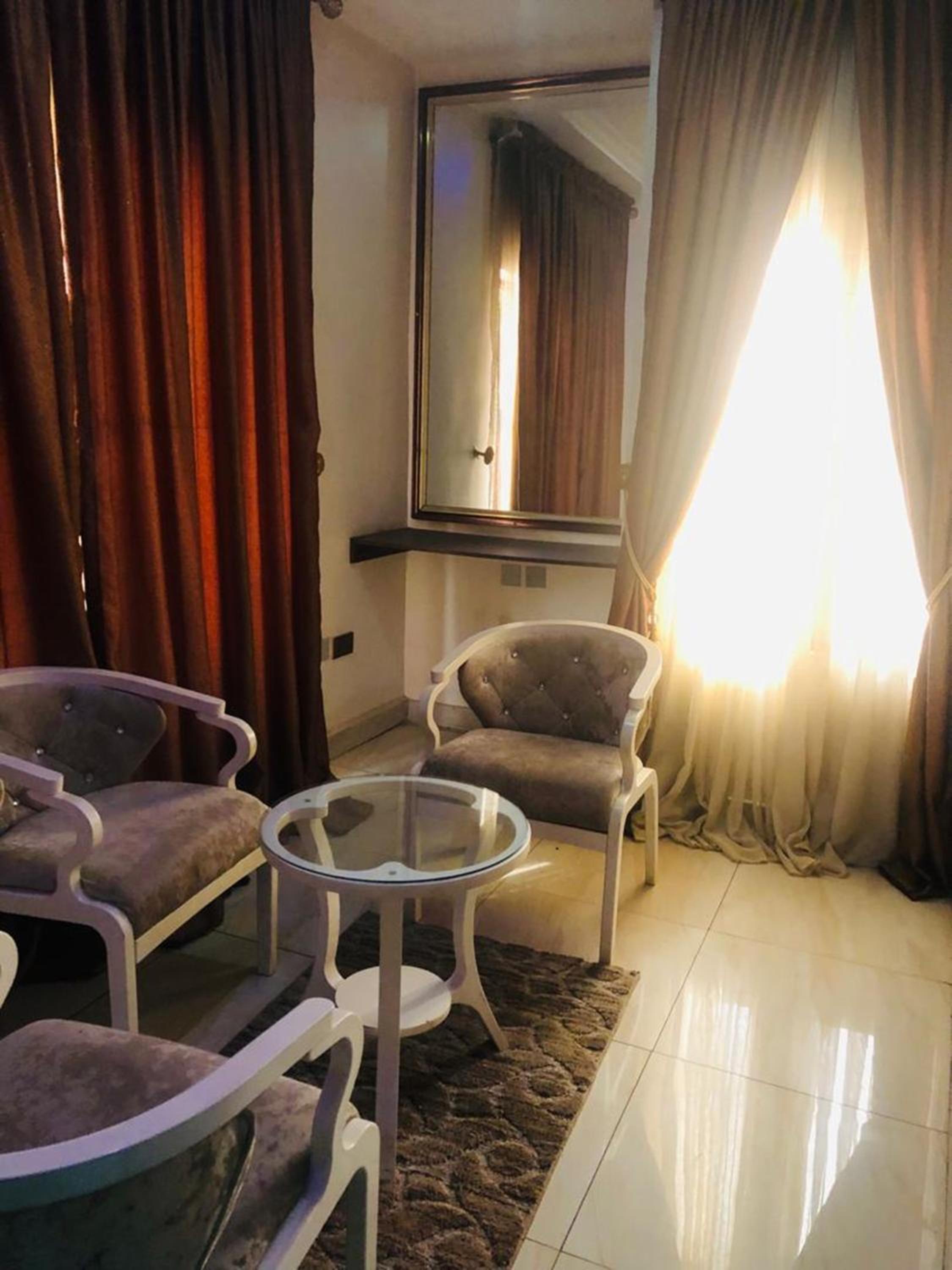 Superior King Room - Photo 2
