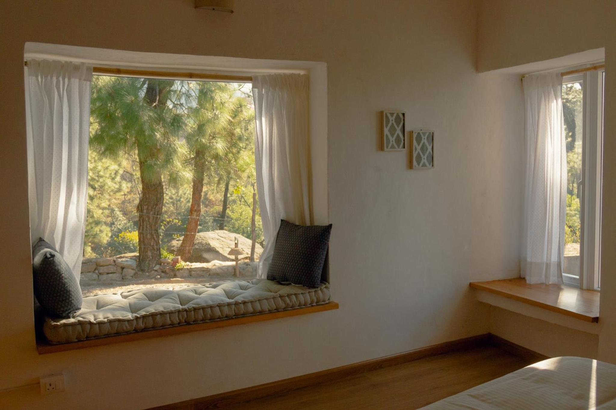 Double Room with Private Bathroom - Photo 23