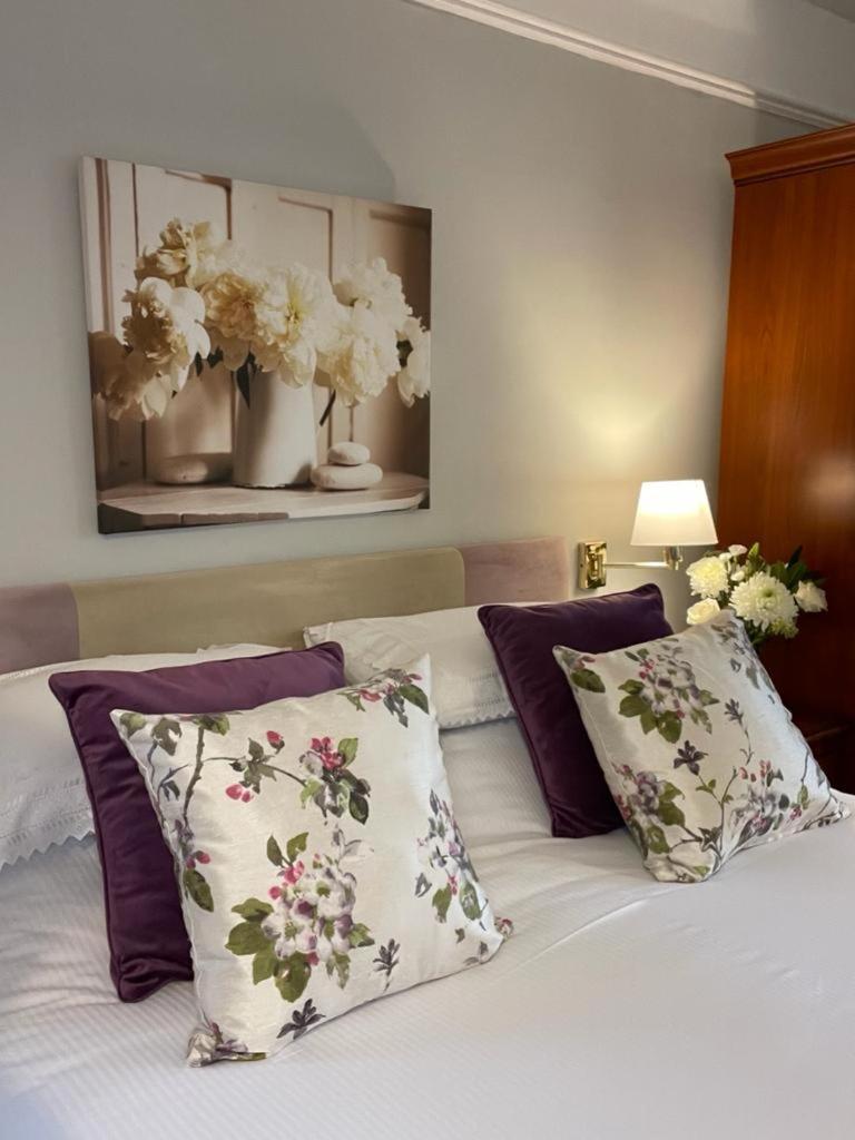 Premier King Room