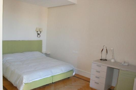 Classic Quadruple Room