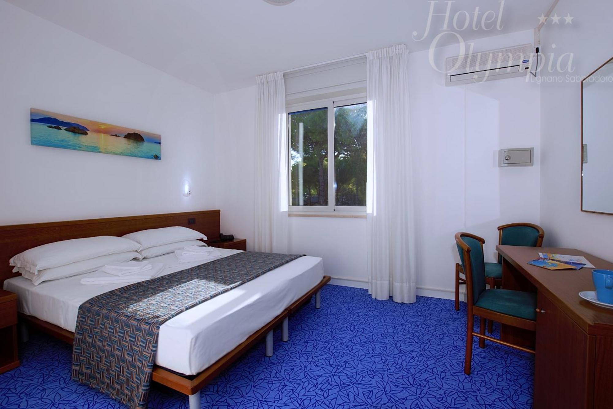 Economy Double Room photo 2