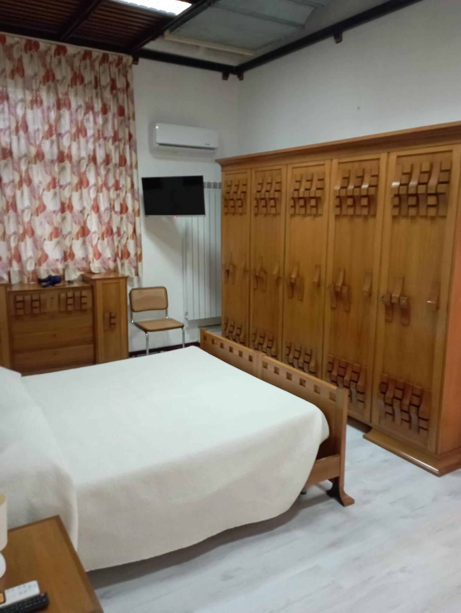 Superior King Room photo 2