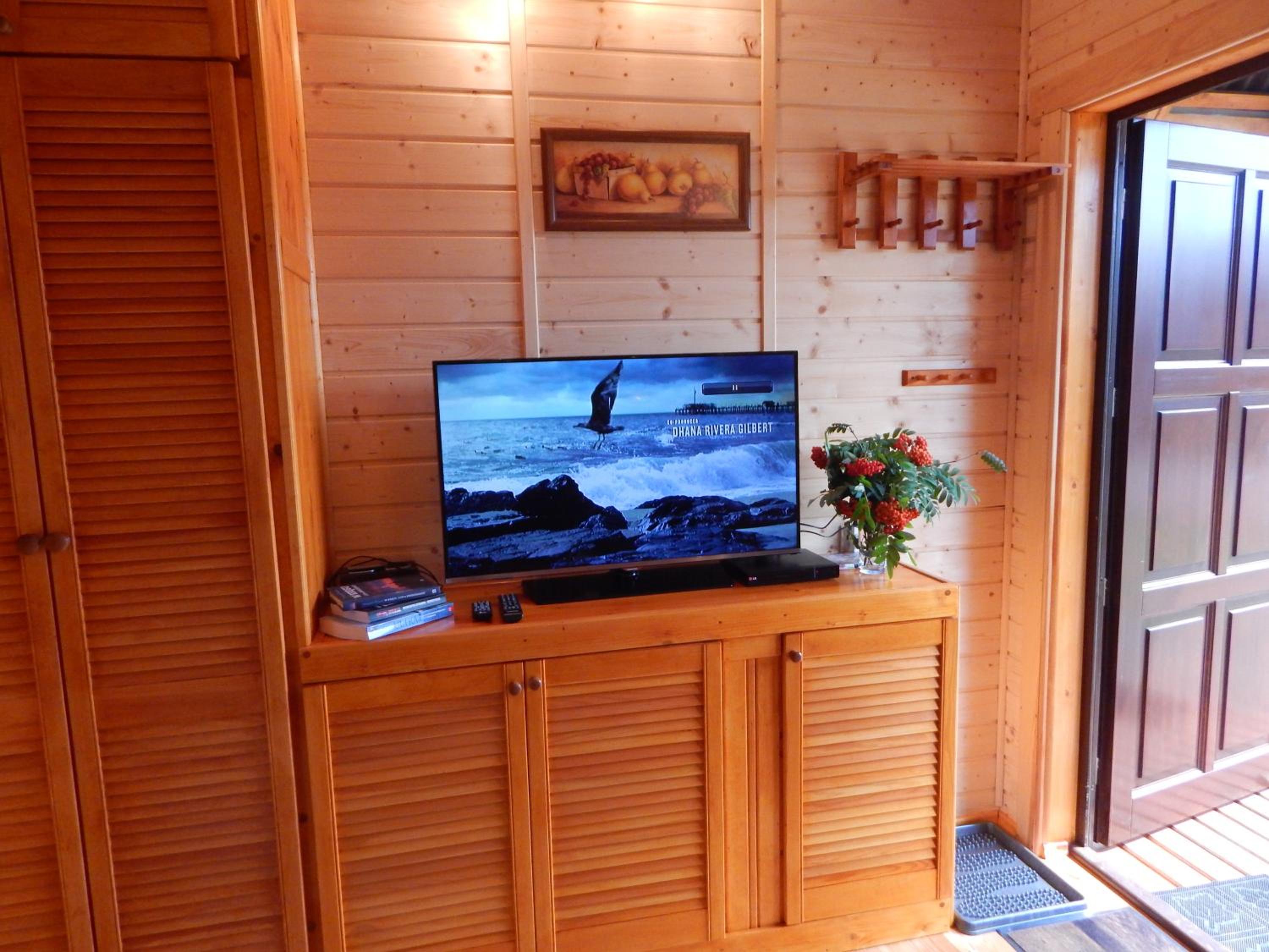 Chalet (5 Adults) photo 1