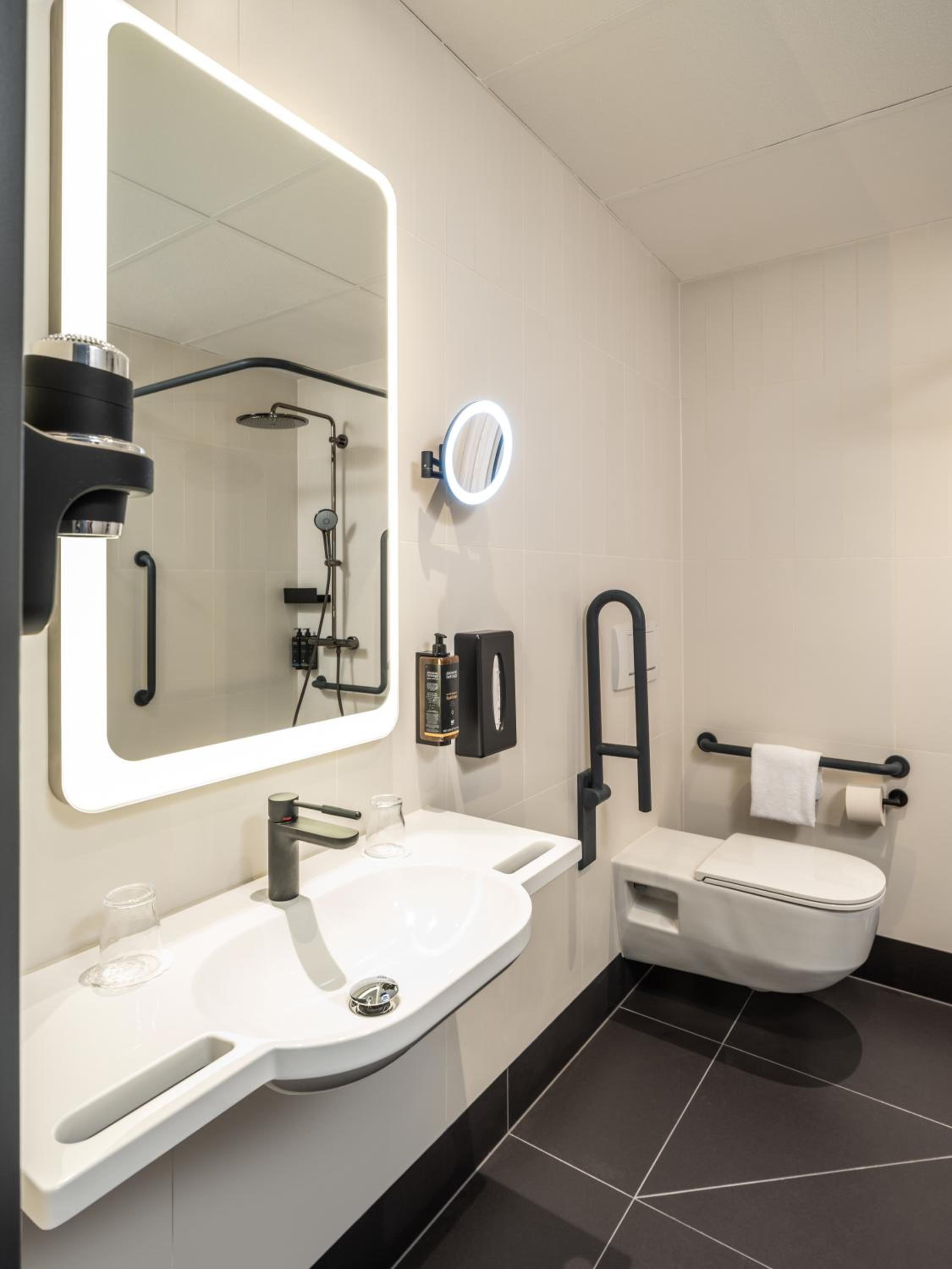 Hotel Mercure Wien City - Photo 30