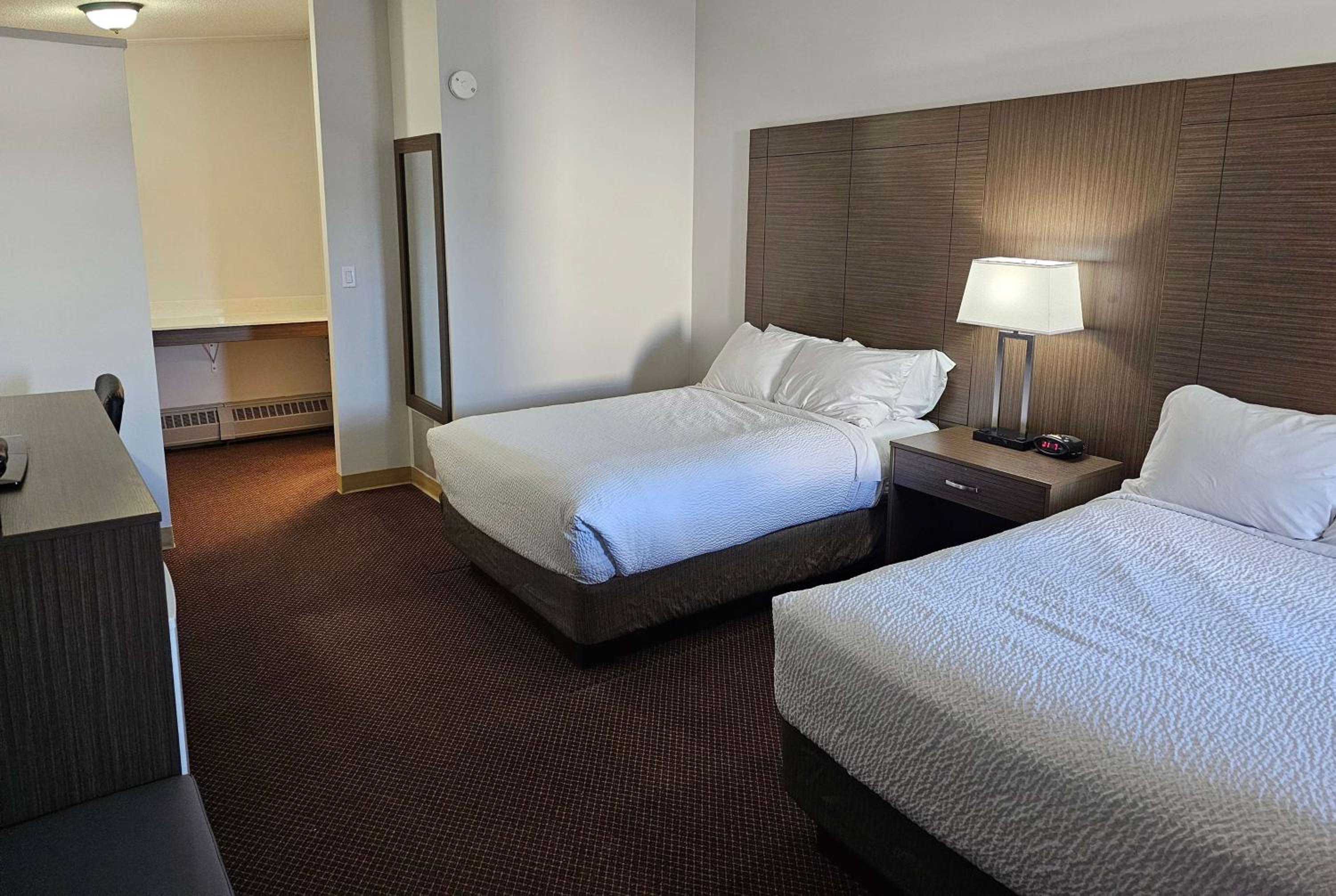 Double Room -  External Access Building/Non-Smoking - Photo 1