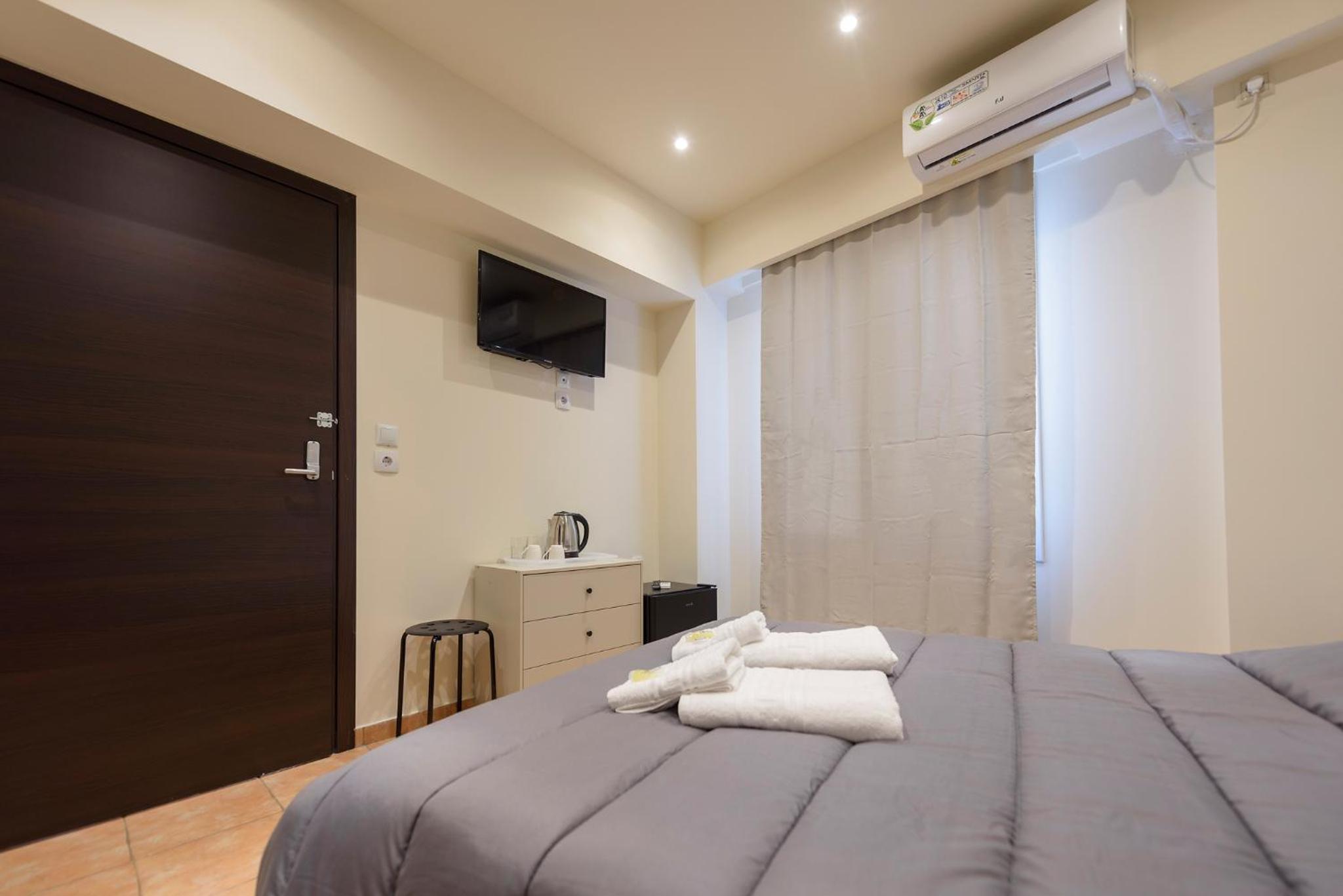 Deluxe Double Room photo 2