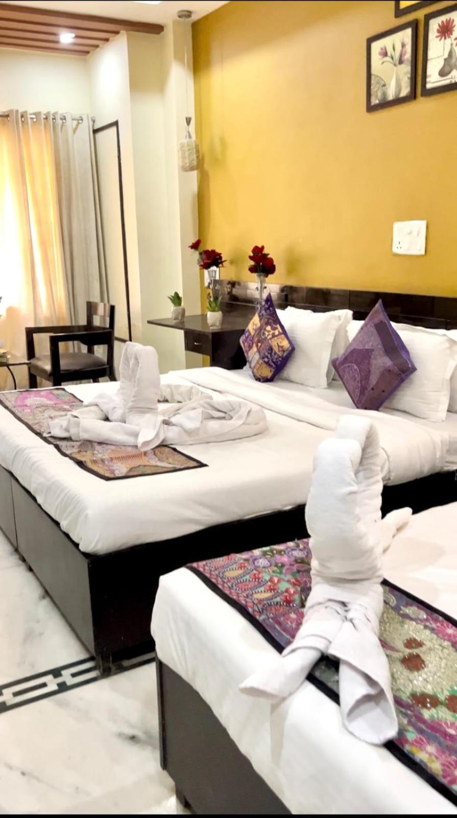 Luxury Triple Room