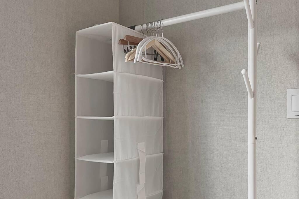 Queen Room with Shared Bathroom