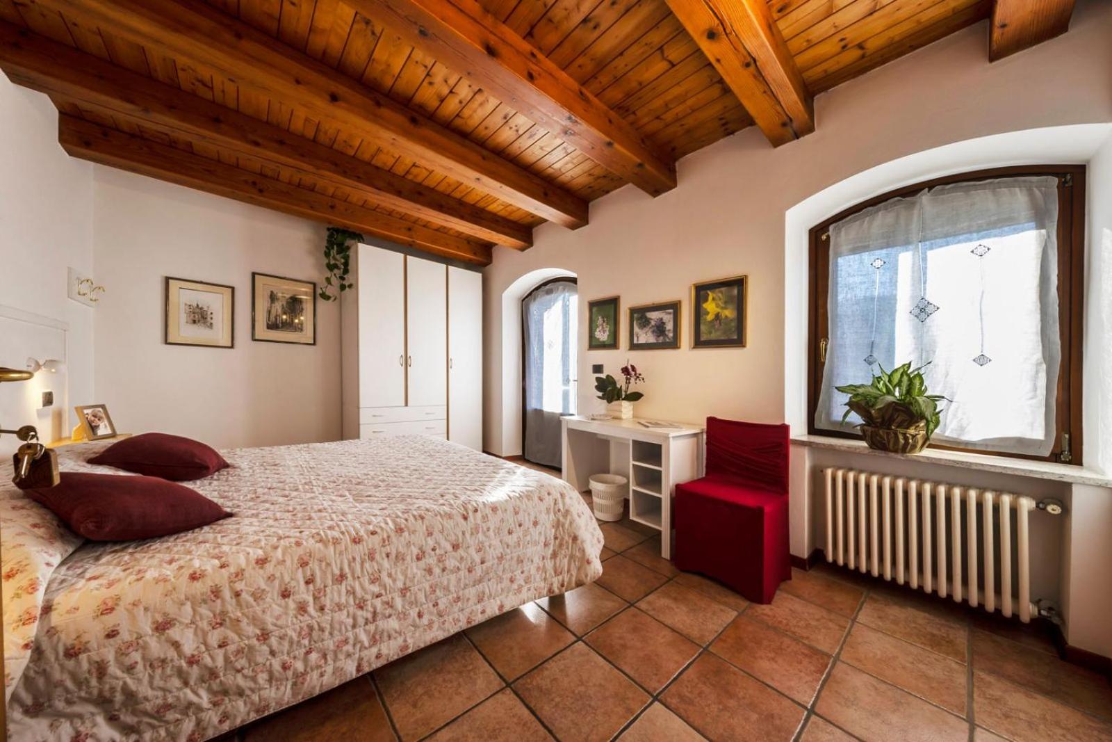 Double or Twin Room with Private Bathroom photo 2