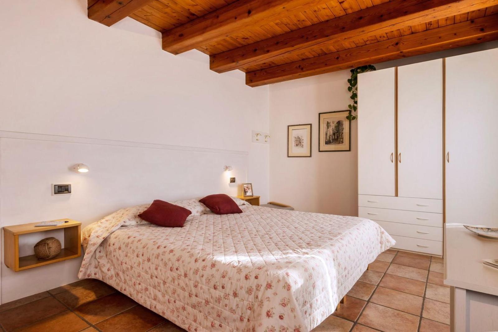 Double or Twin Room with Private Bathroom photo 1