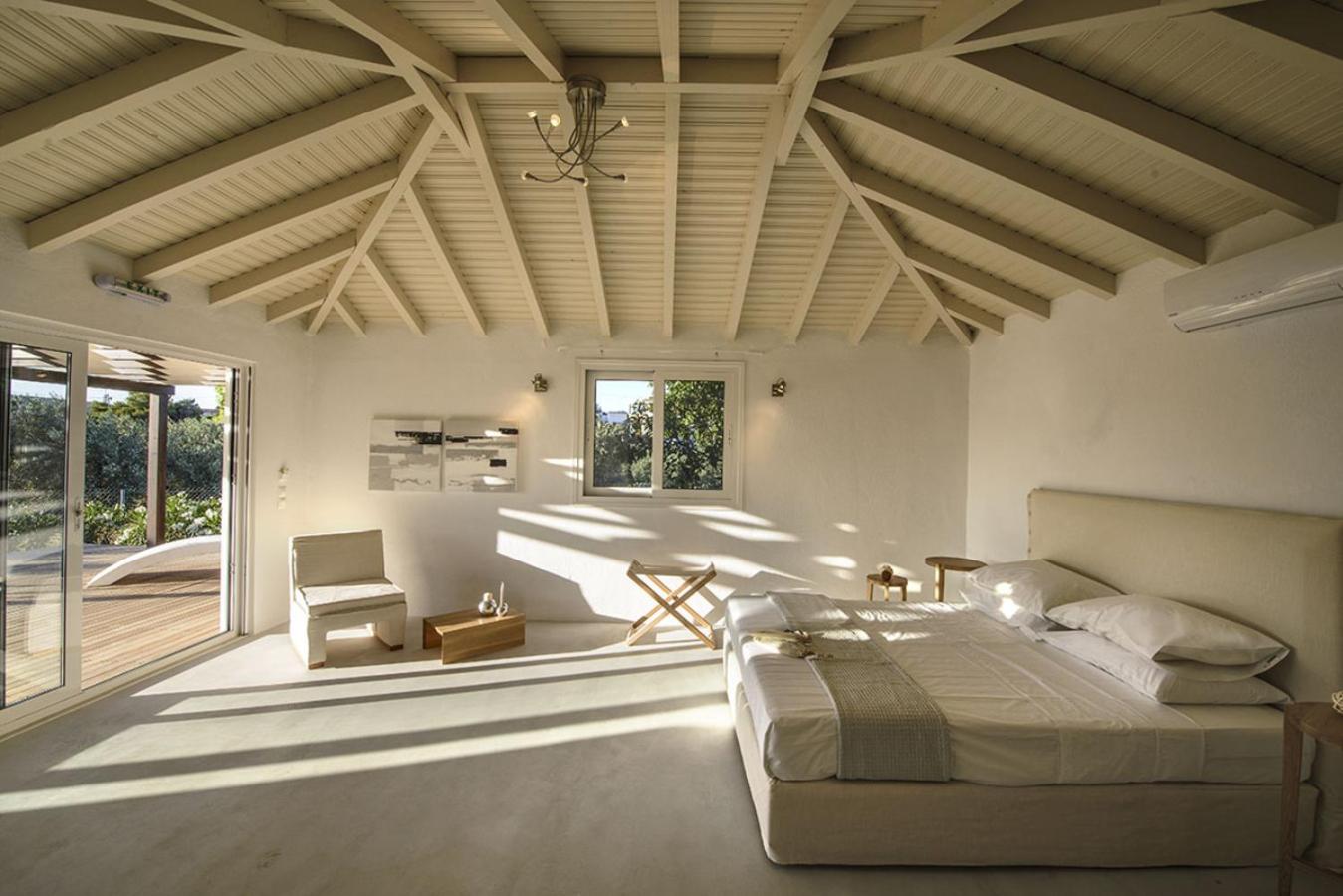 King Suite with Sea View photo 1
