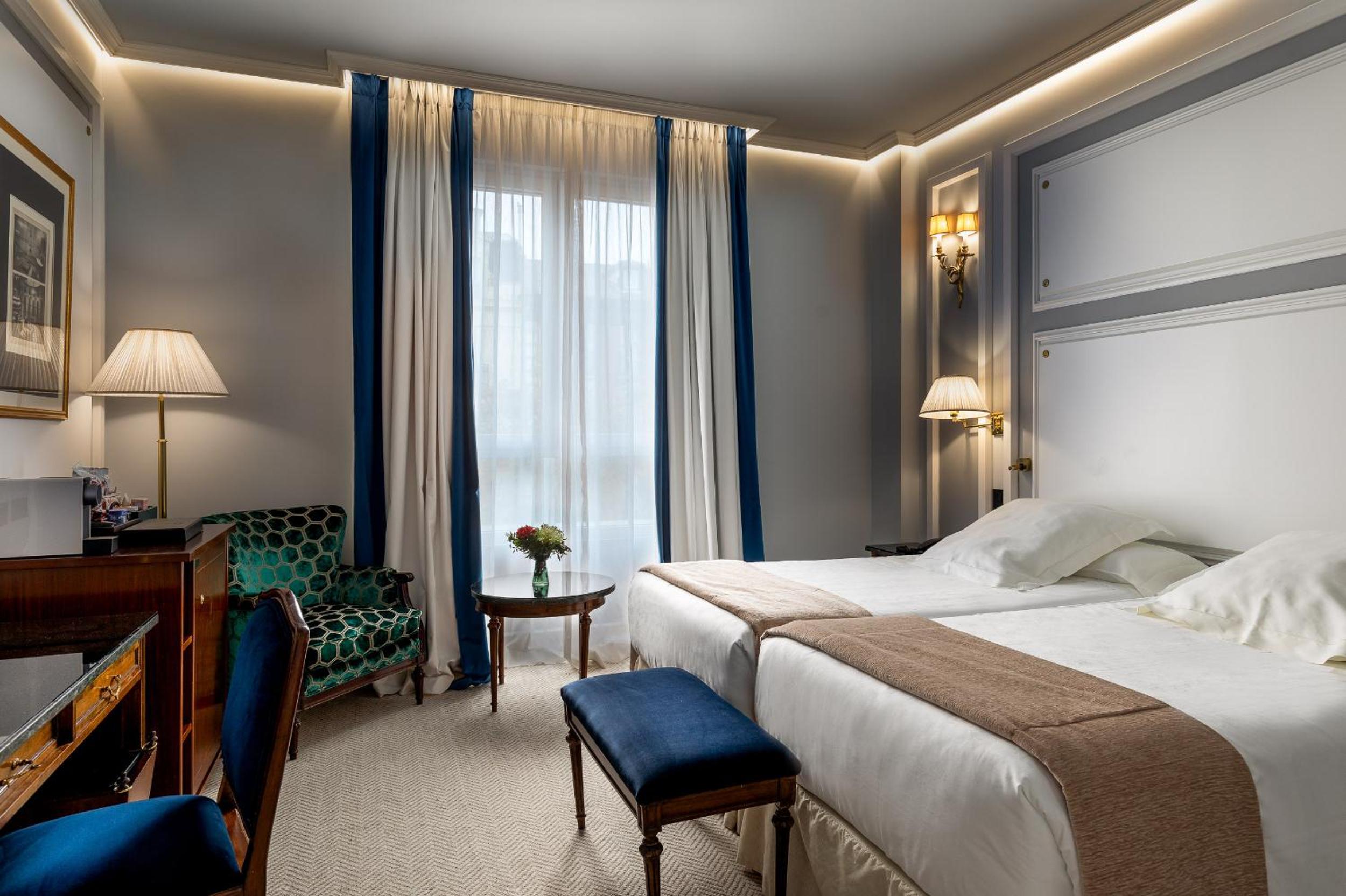 Superior Twin Room - Photo 3