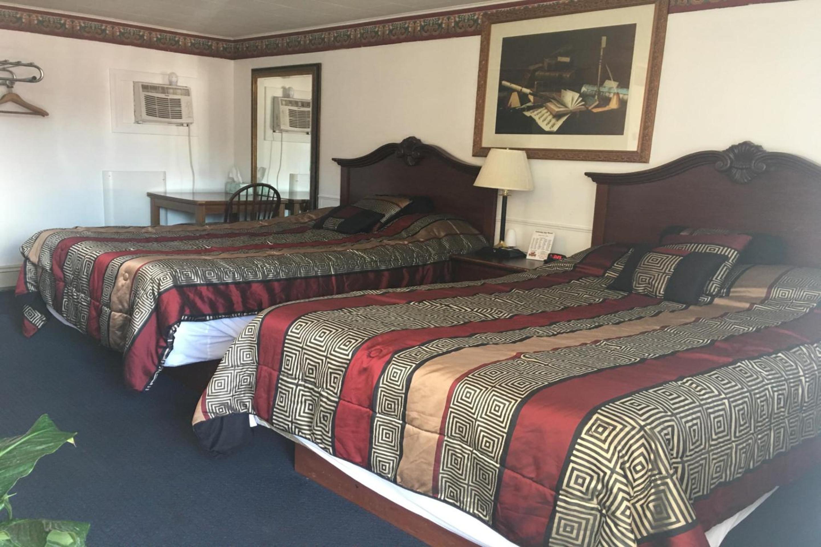 2 Full Beds Non-Smoking photo 1