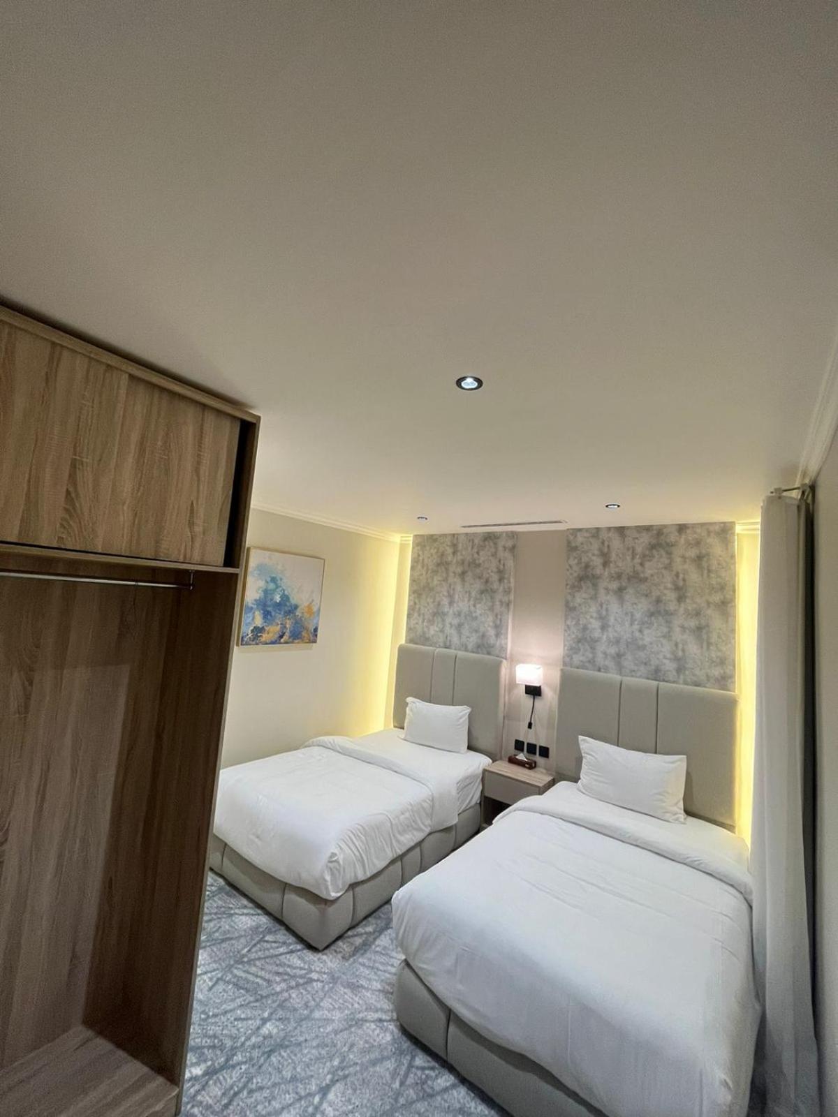 Two-Bedroom Suite photo 3