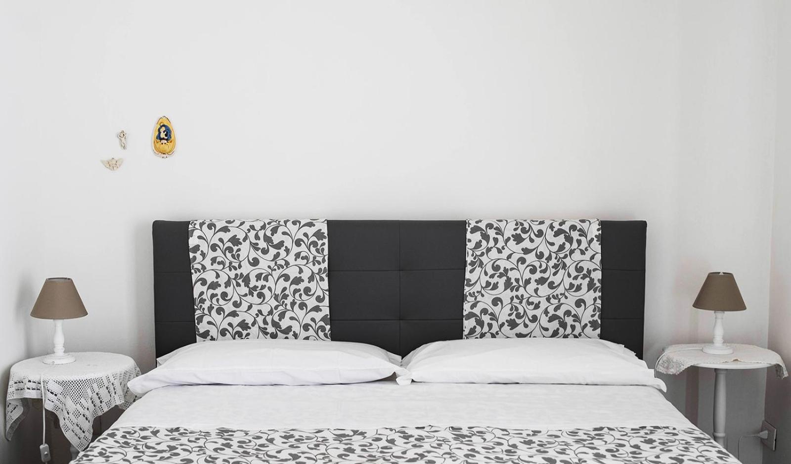Double Room - Photo 38