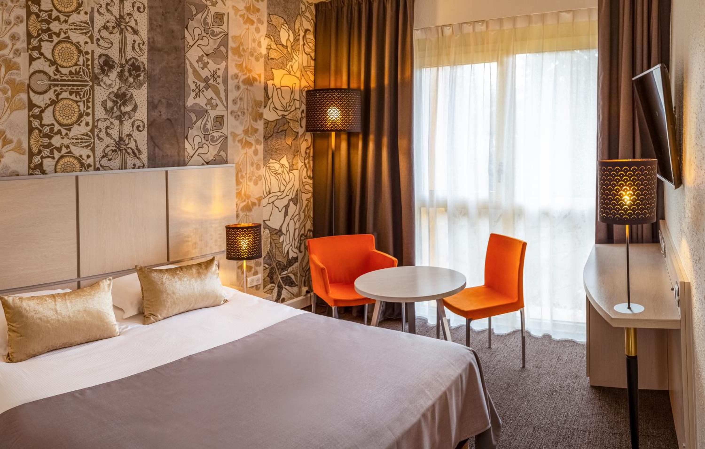 Standard Double Room - Photo 4