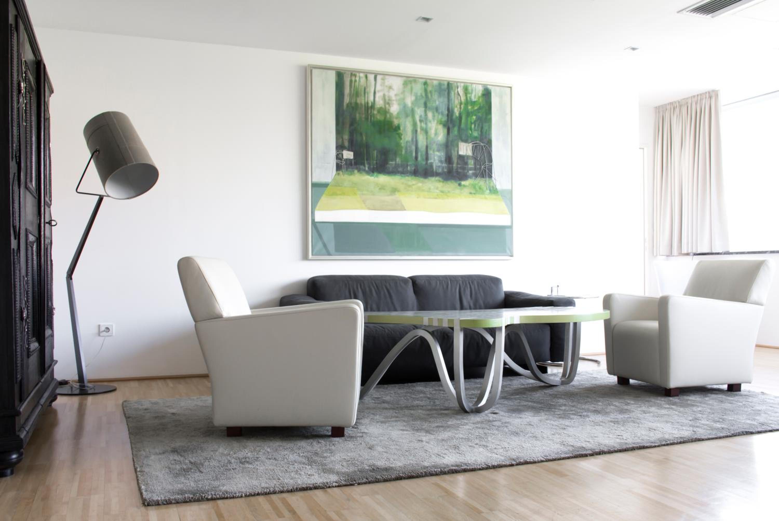 One-Bedroom Apartment - Photo 9
