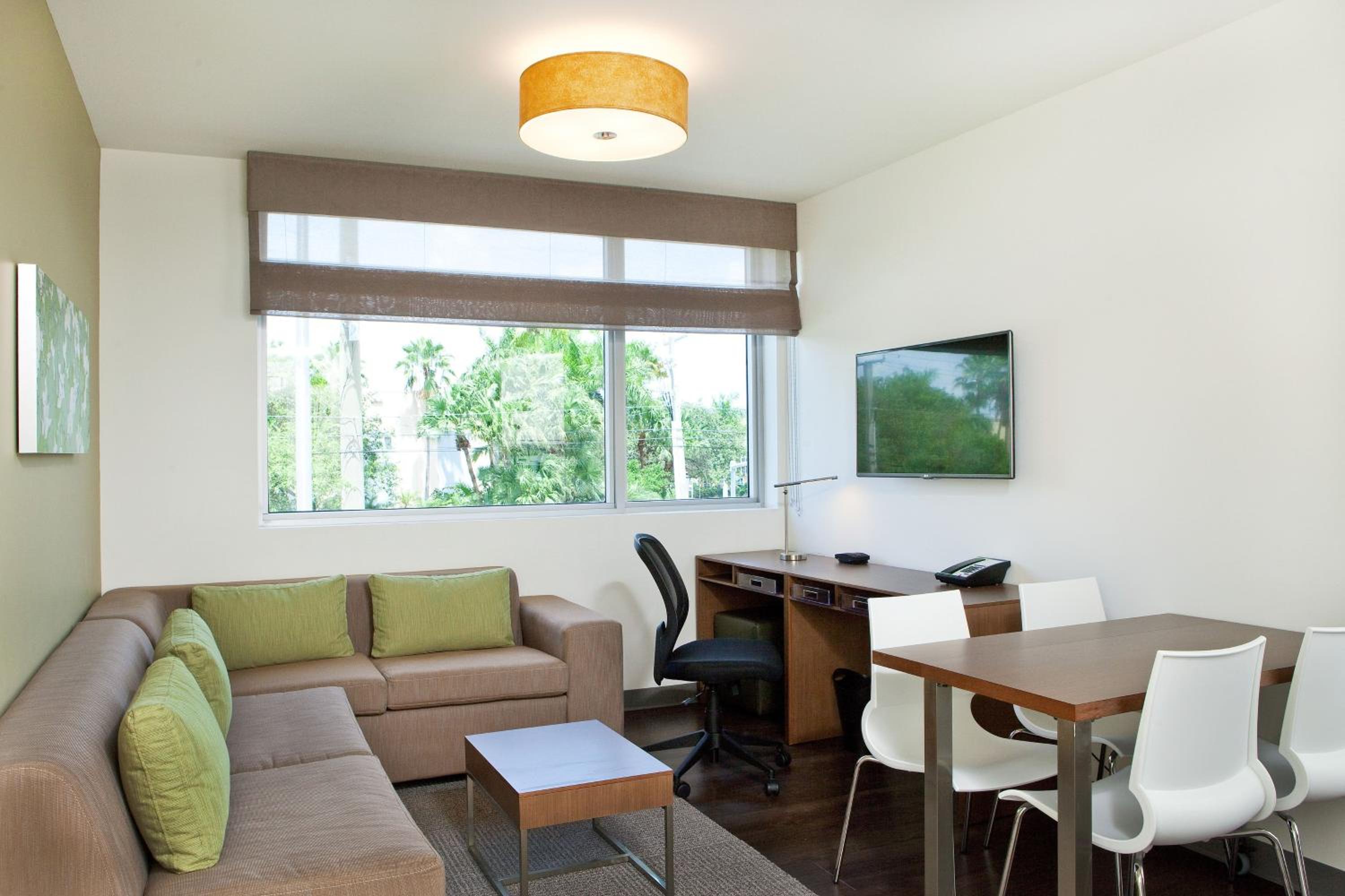 Executive King Suite photo 3