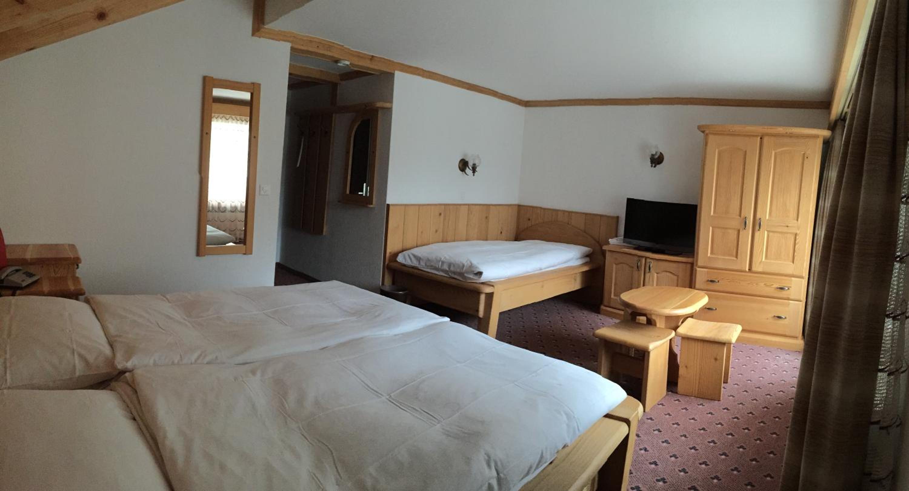 Triple Room photo 2