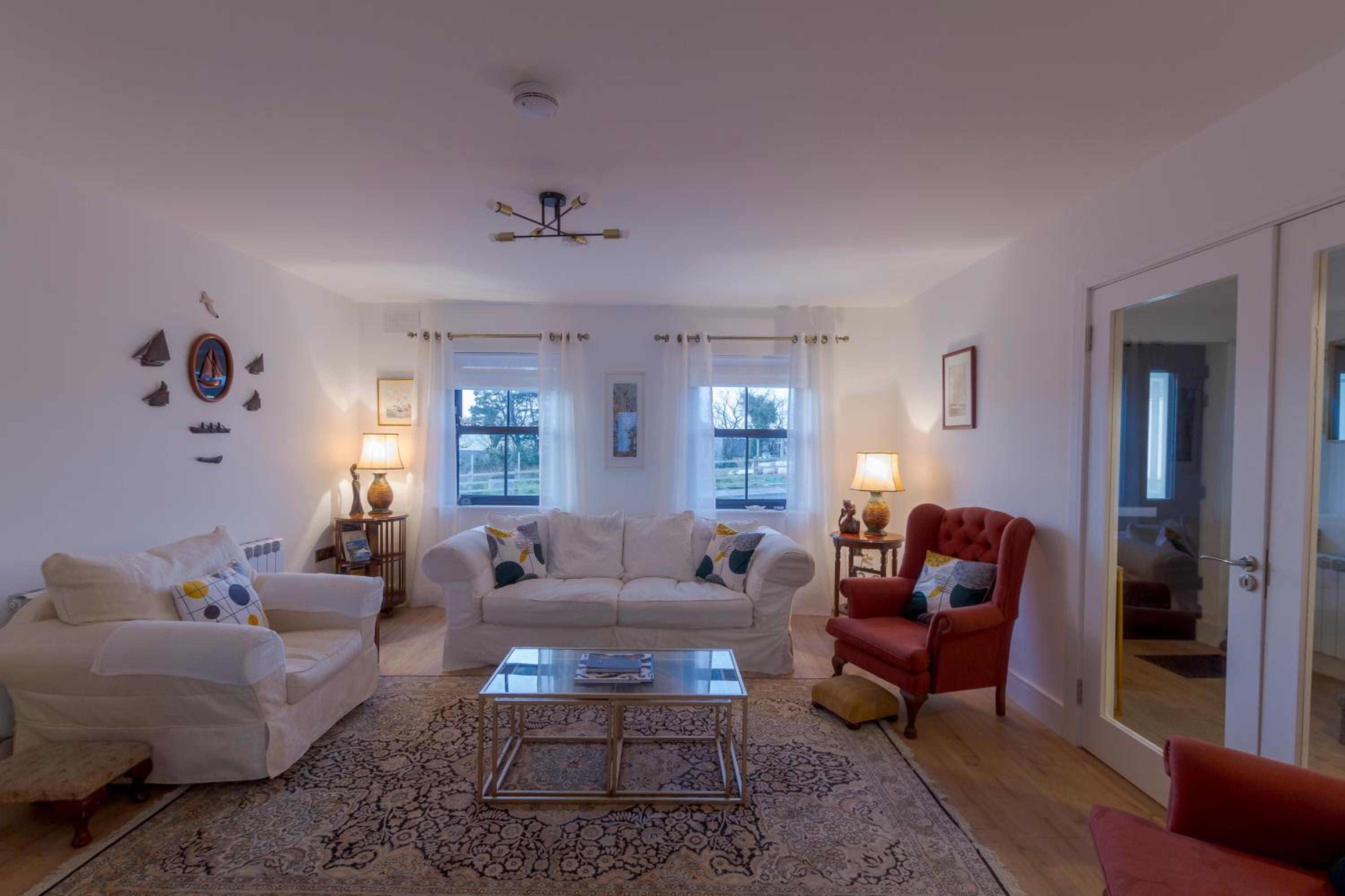 Three-Bedroom House photo 1