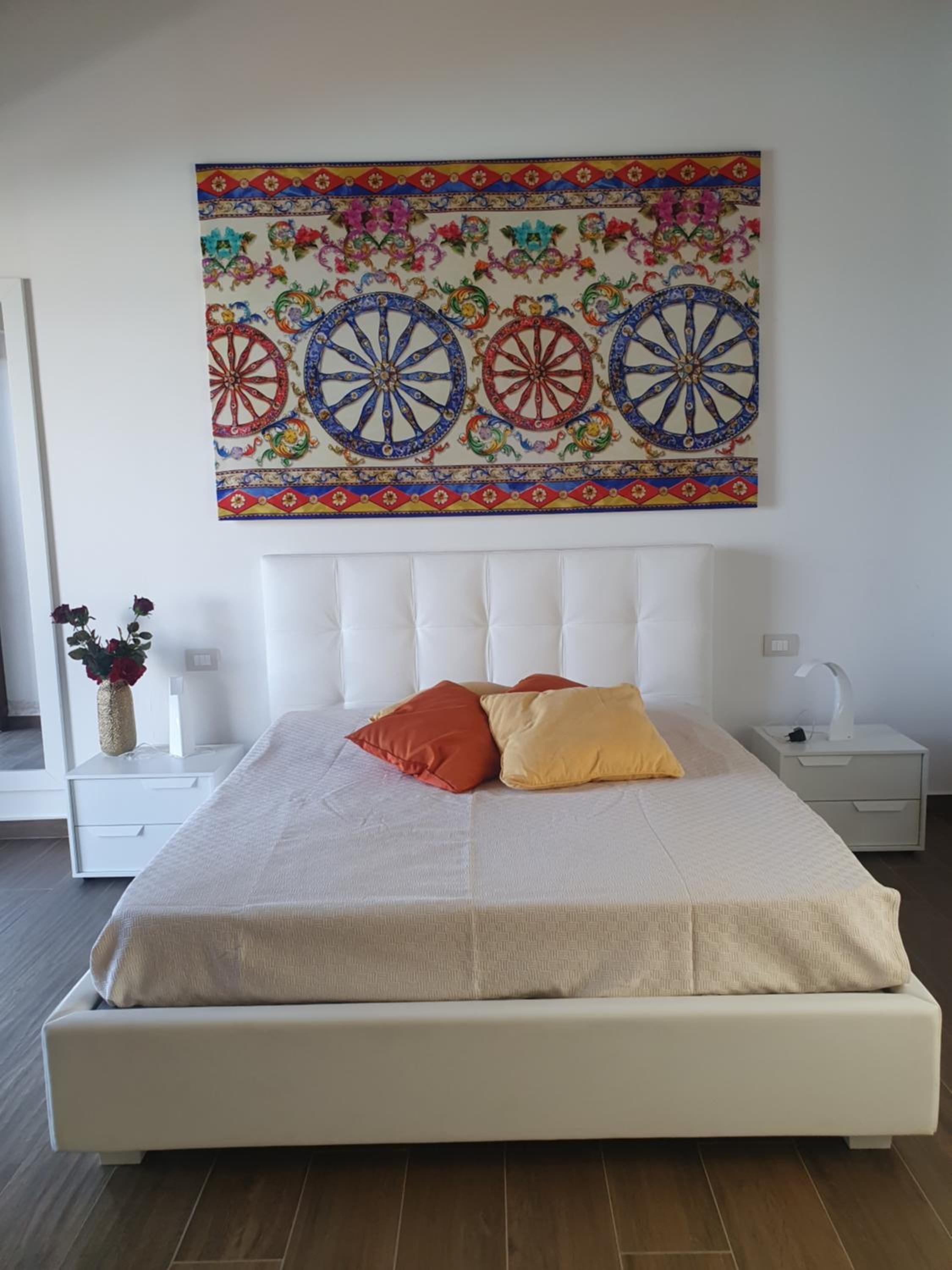 Family Room - Disability Access - Photo 1