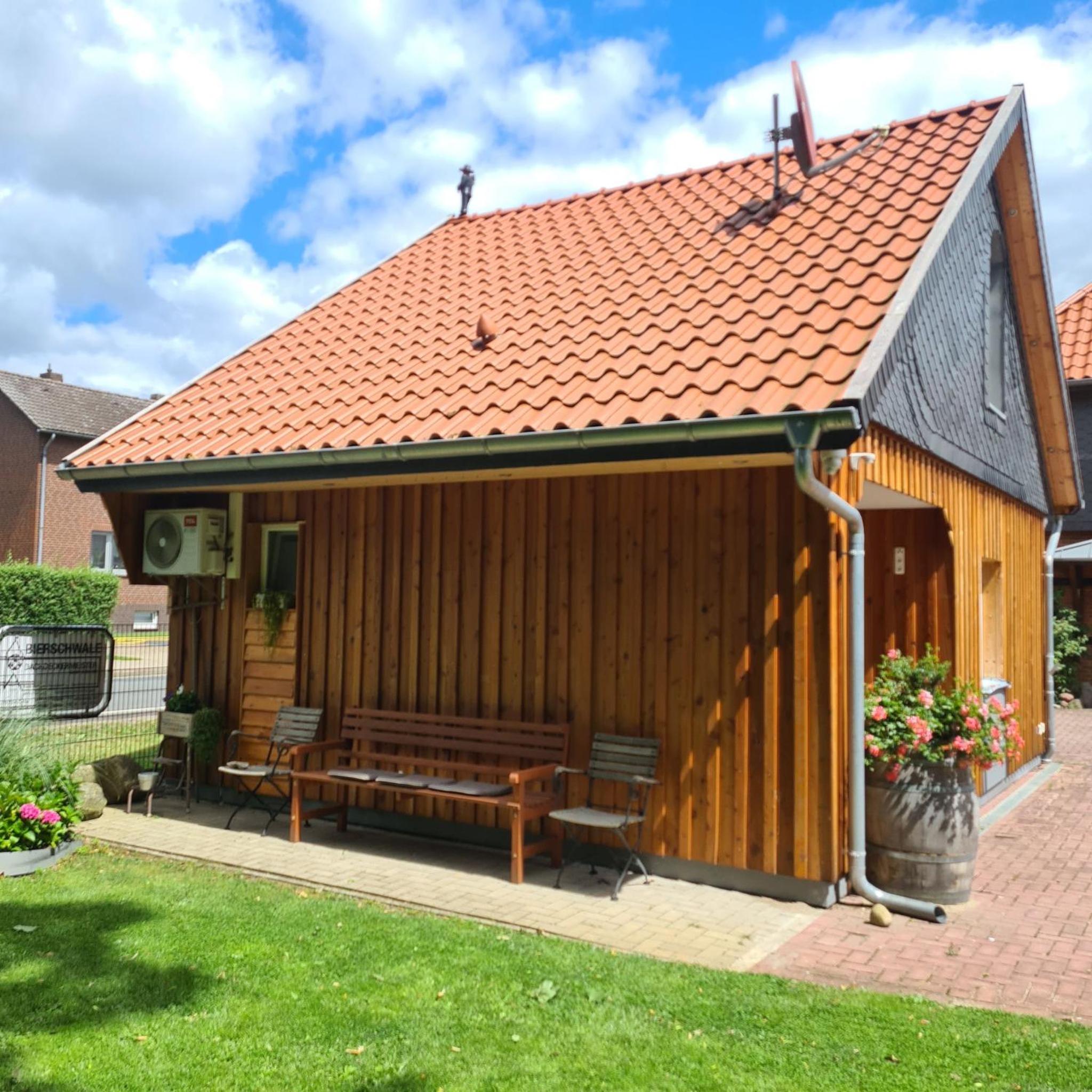 One-Bedroom House photo 2