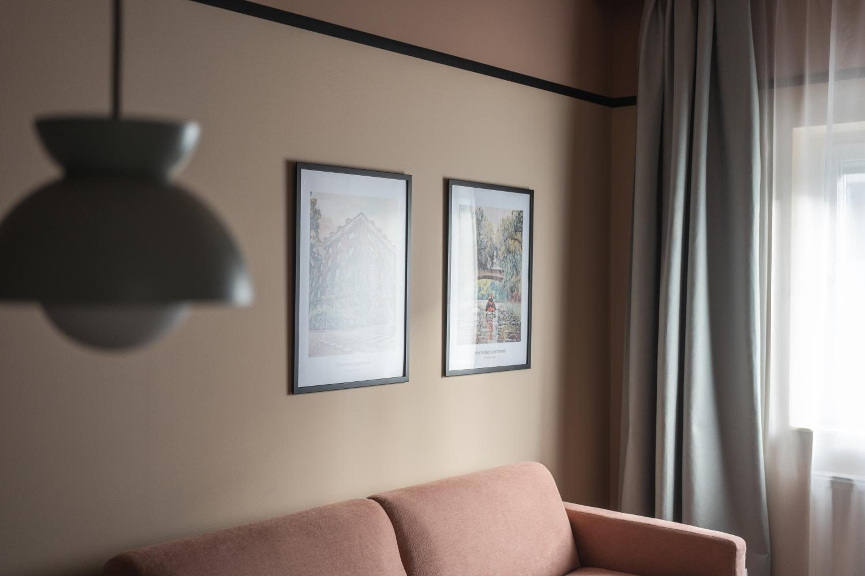 Two-Bedroom Apartment - Photo 29