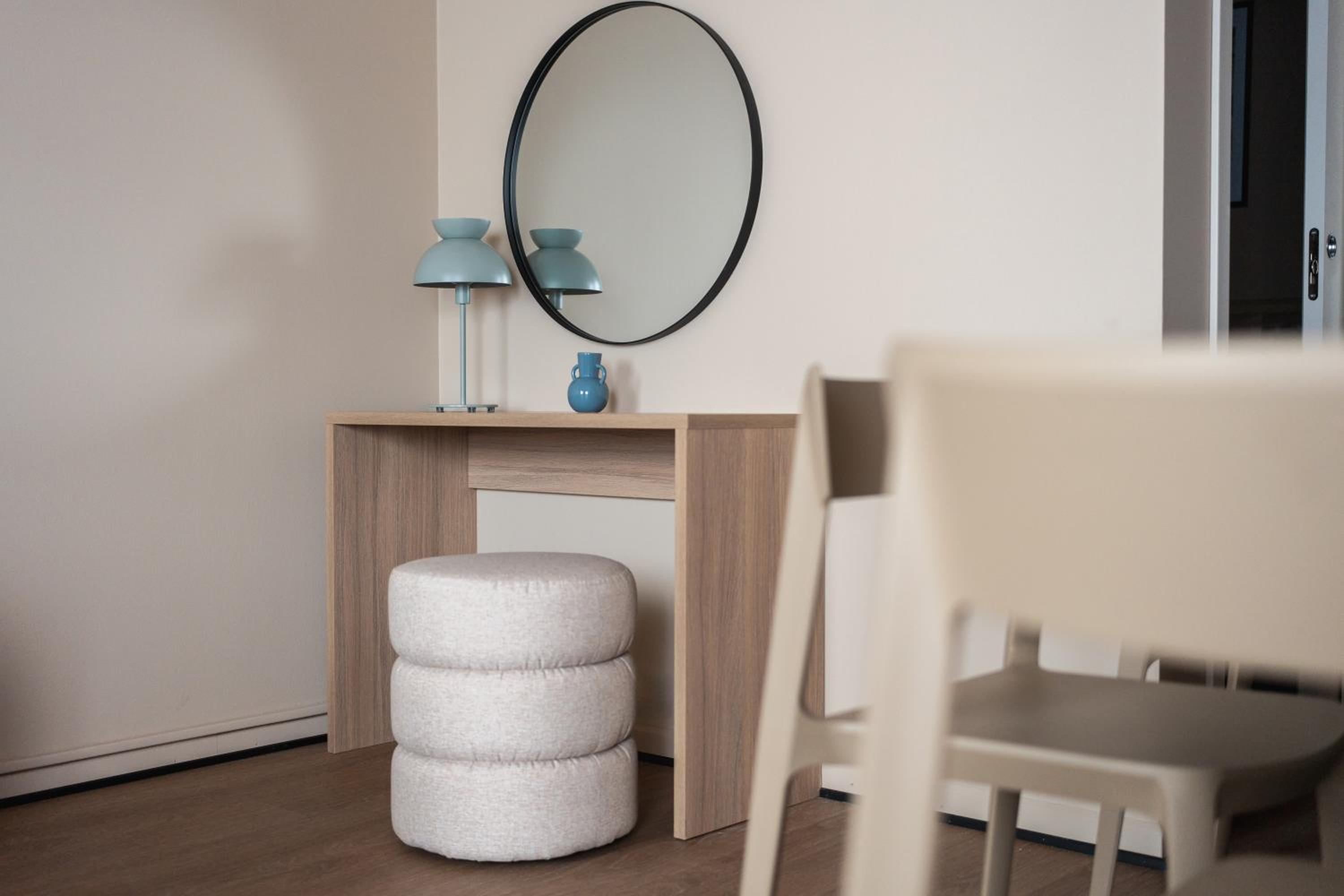 Two-Bedroom Apartment - Photo 37
