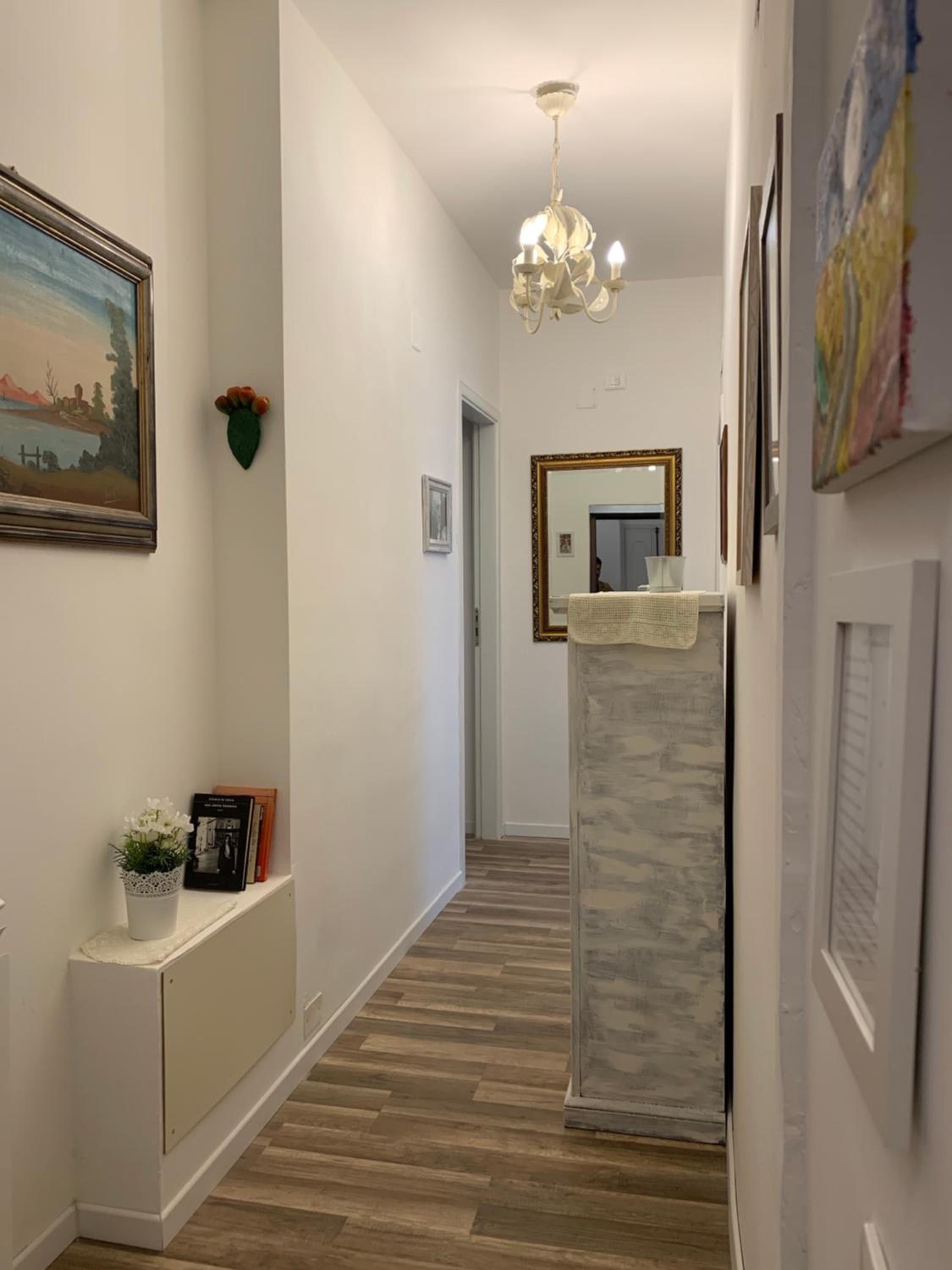 Double Room - Photo 17