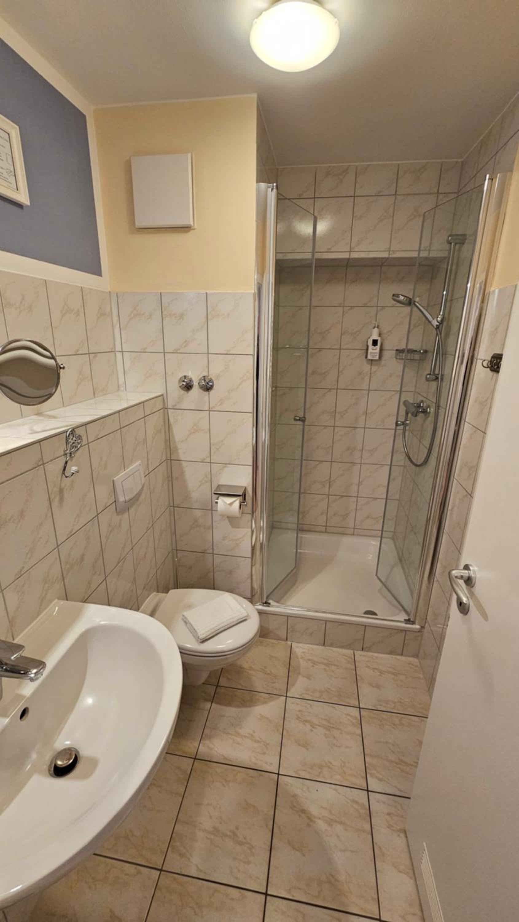 Single Room photo 3
