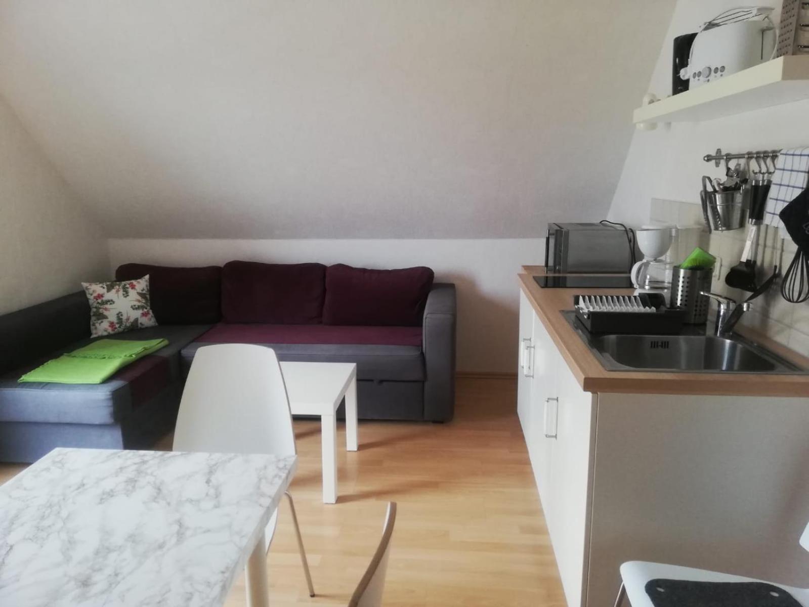 Two-Bedroom Deluxe Apartment with Garden View photo 3