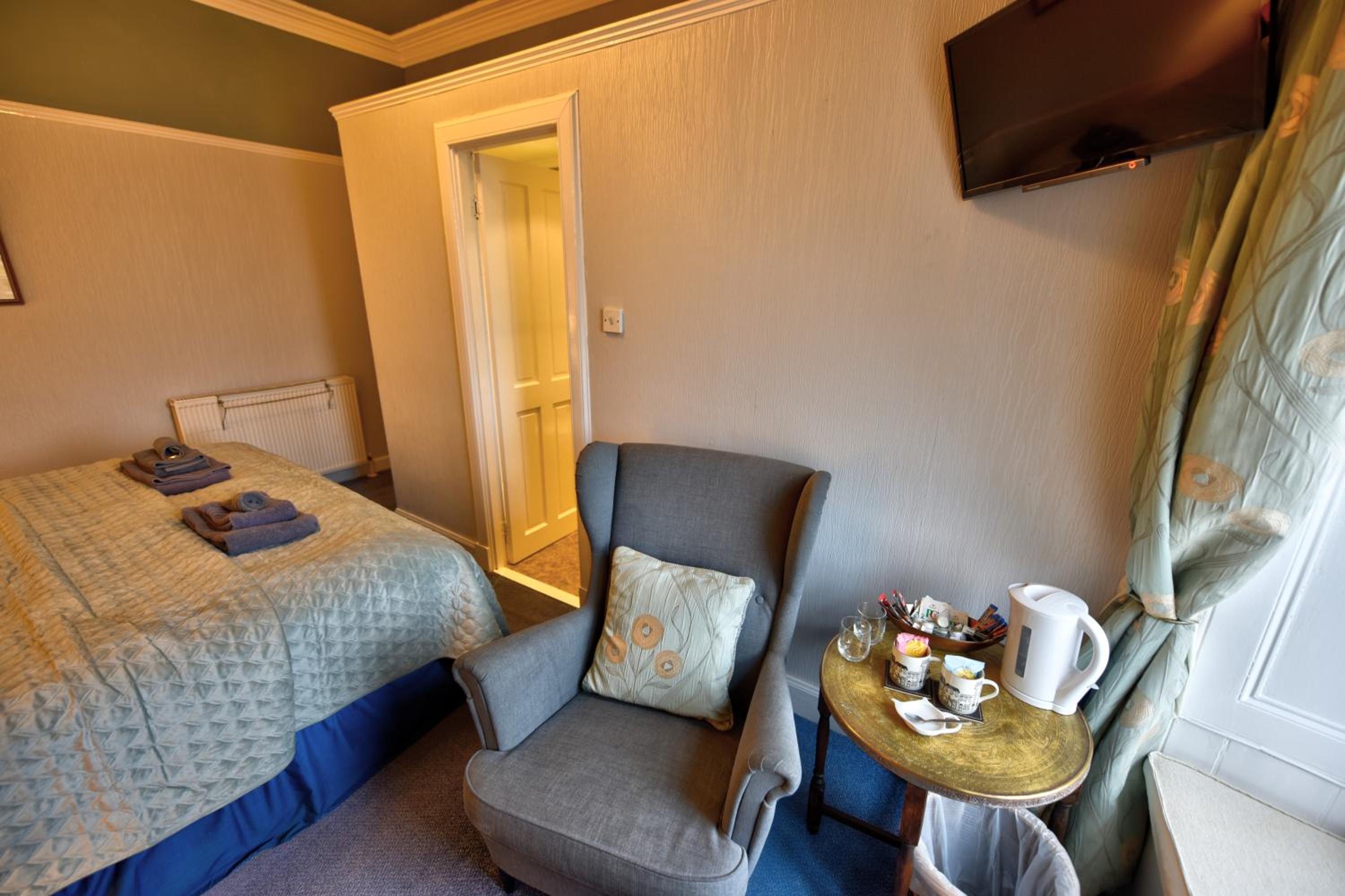 Double or Twin Room - First Floor photo 3