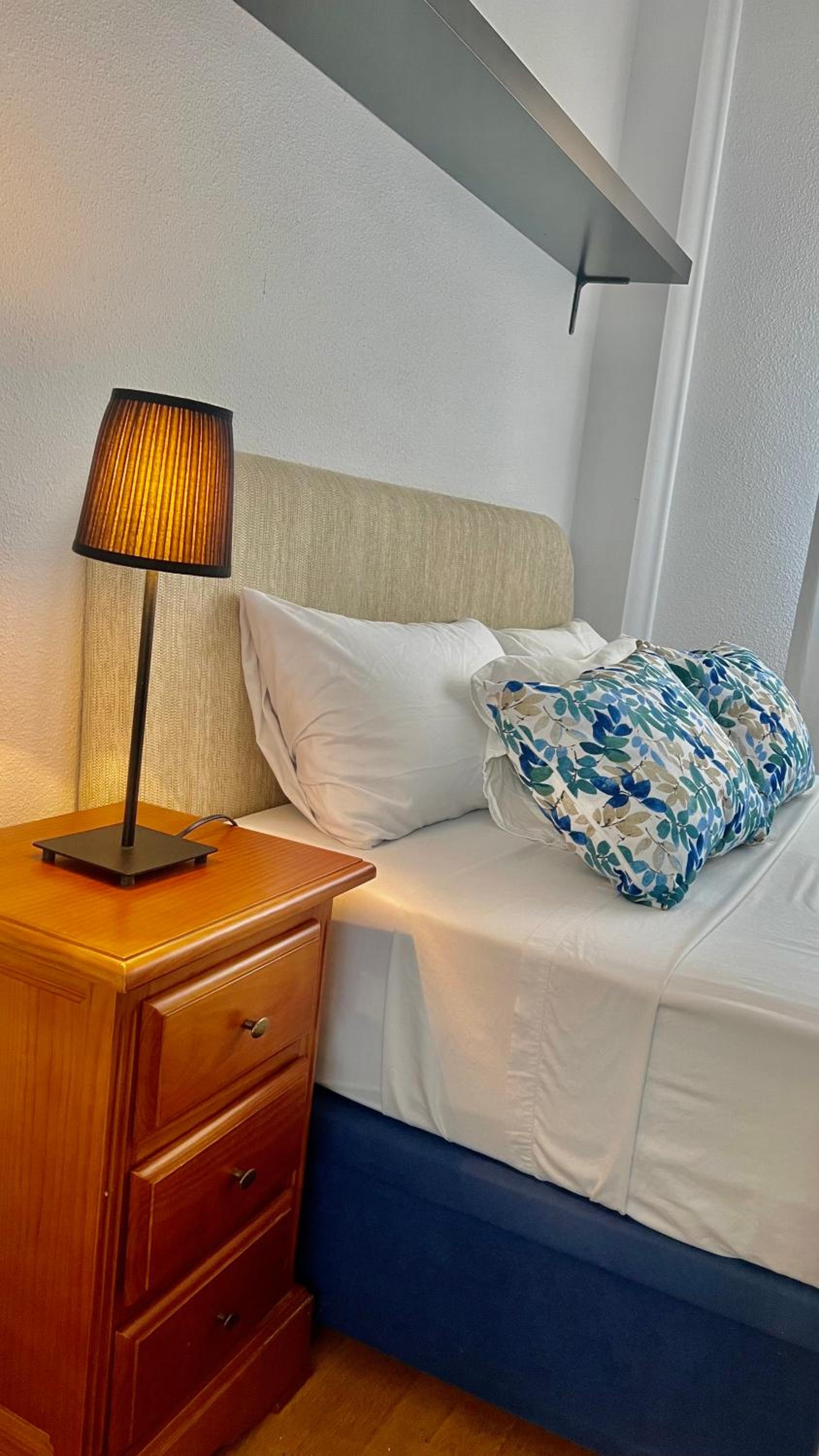 One-Bedroom Apartment - Photo 4