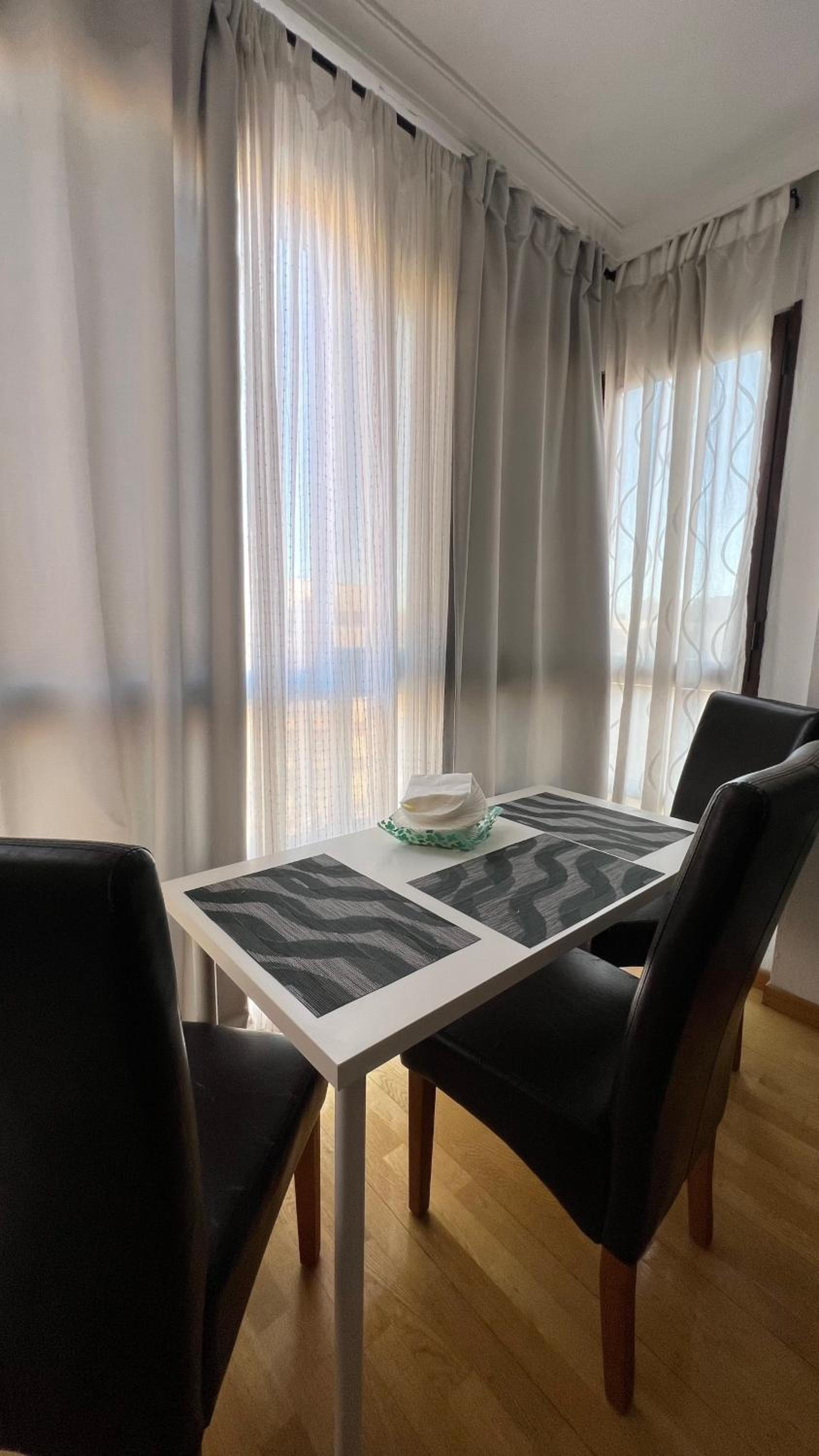 One-Bedroom Apartment - Photo 2